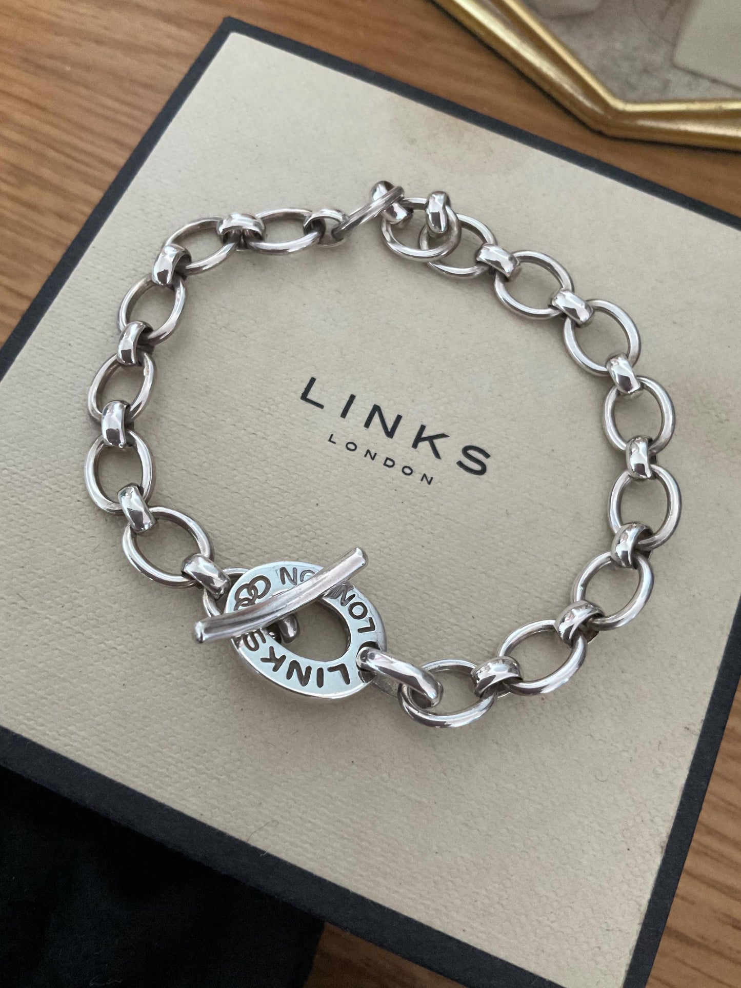 Rare Genuine LINKS OF LONDON Hallmarked Silver Toggle Logo Bracelet, 8 inches long