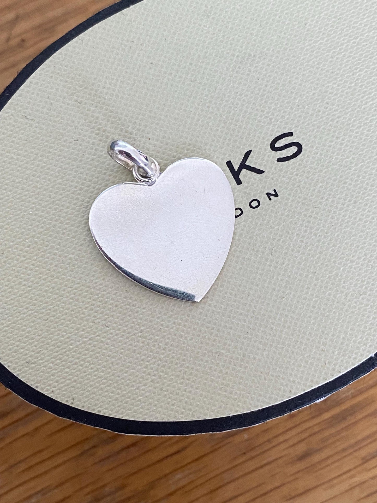 Beautiful genuine rare Links of London sterling silver large heart charm