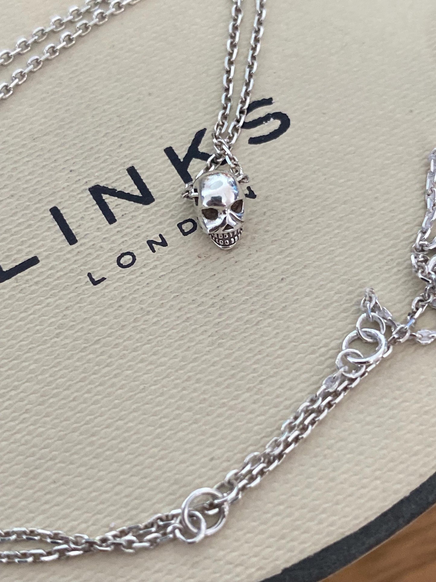 New Links of London mini skull Necklace Vintage, genuine, with box