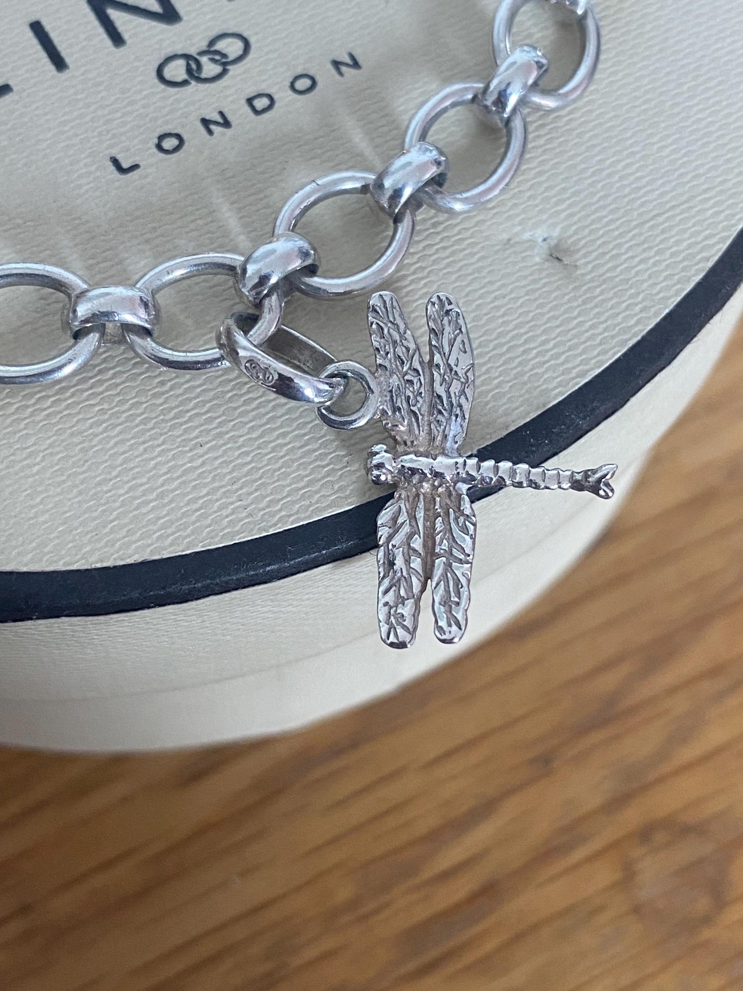 Rare Genuine LINKS OF LONDON Hallmarked Silver Toggle Logo Bracelet with dragonfly charm, 7.5” long