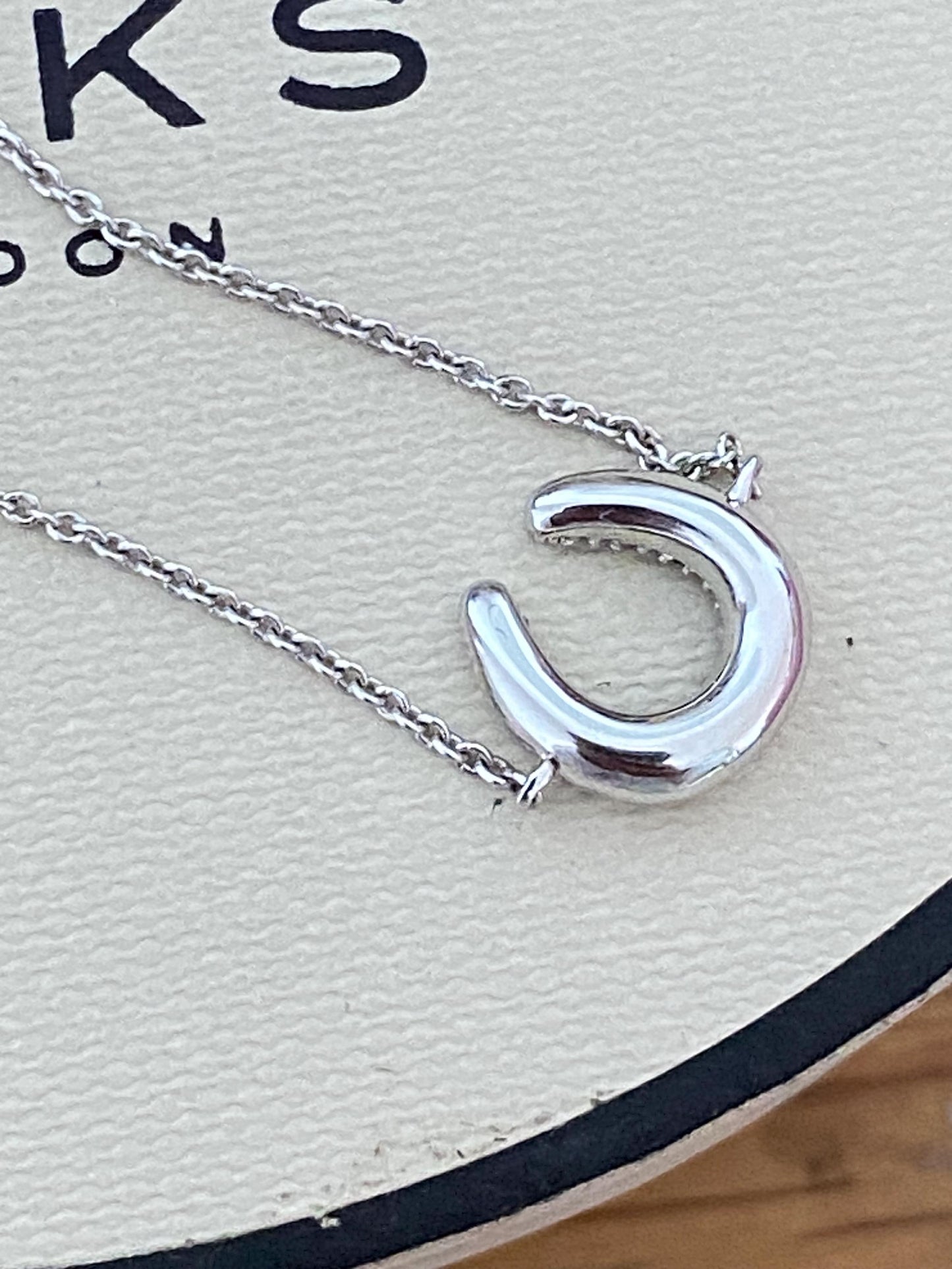 LINKS OF LONDON diamond Essentials Ascot Horseshoe Bracelet, Sterling silver, Genuine, Assay Hallmarked