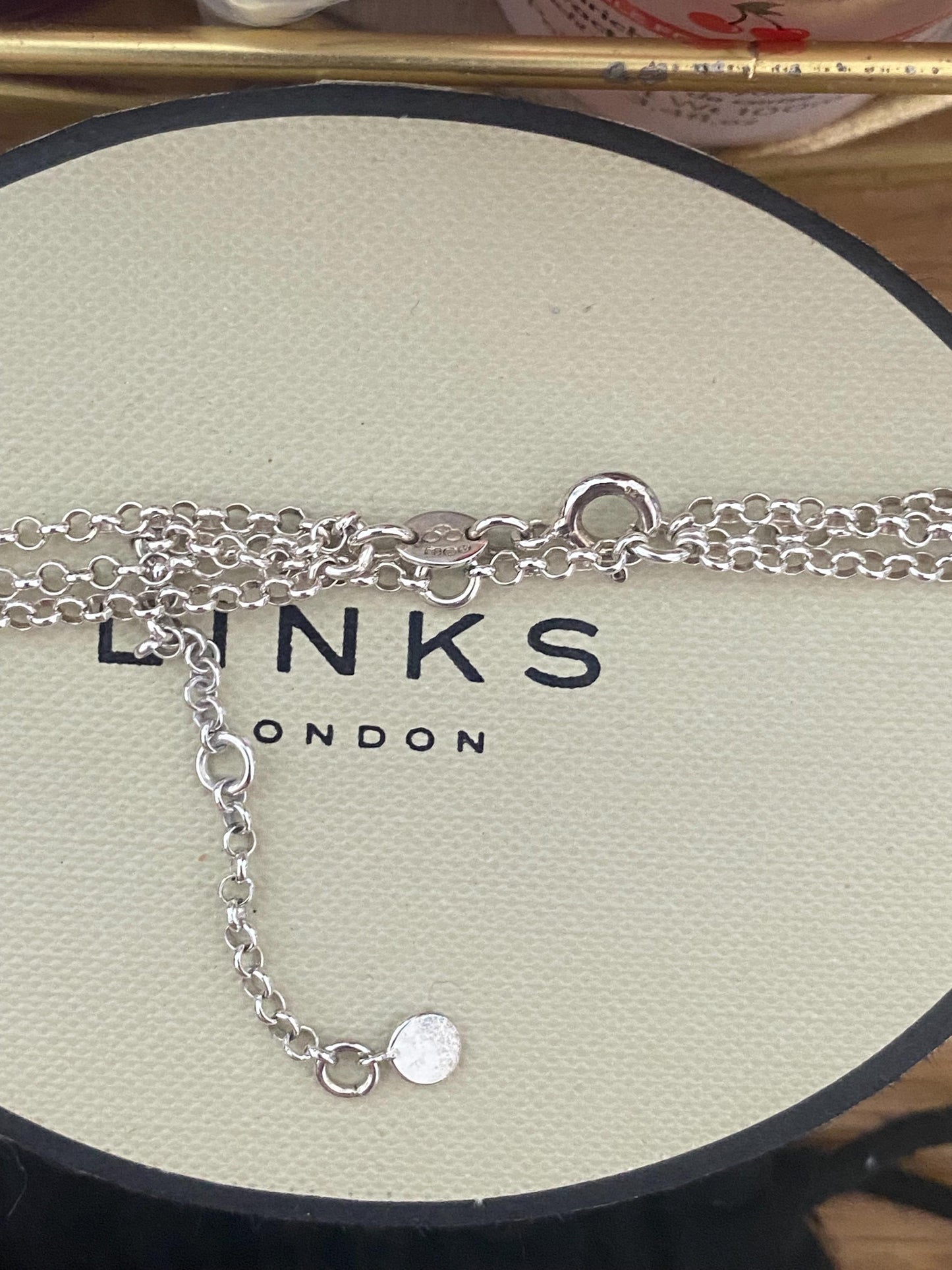 Gorgeous LINKS OF LONDON Effervescence Star Necklace, sterling silver, hallmarked, with box