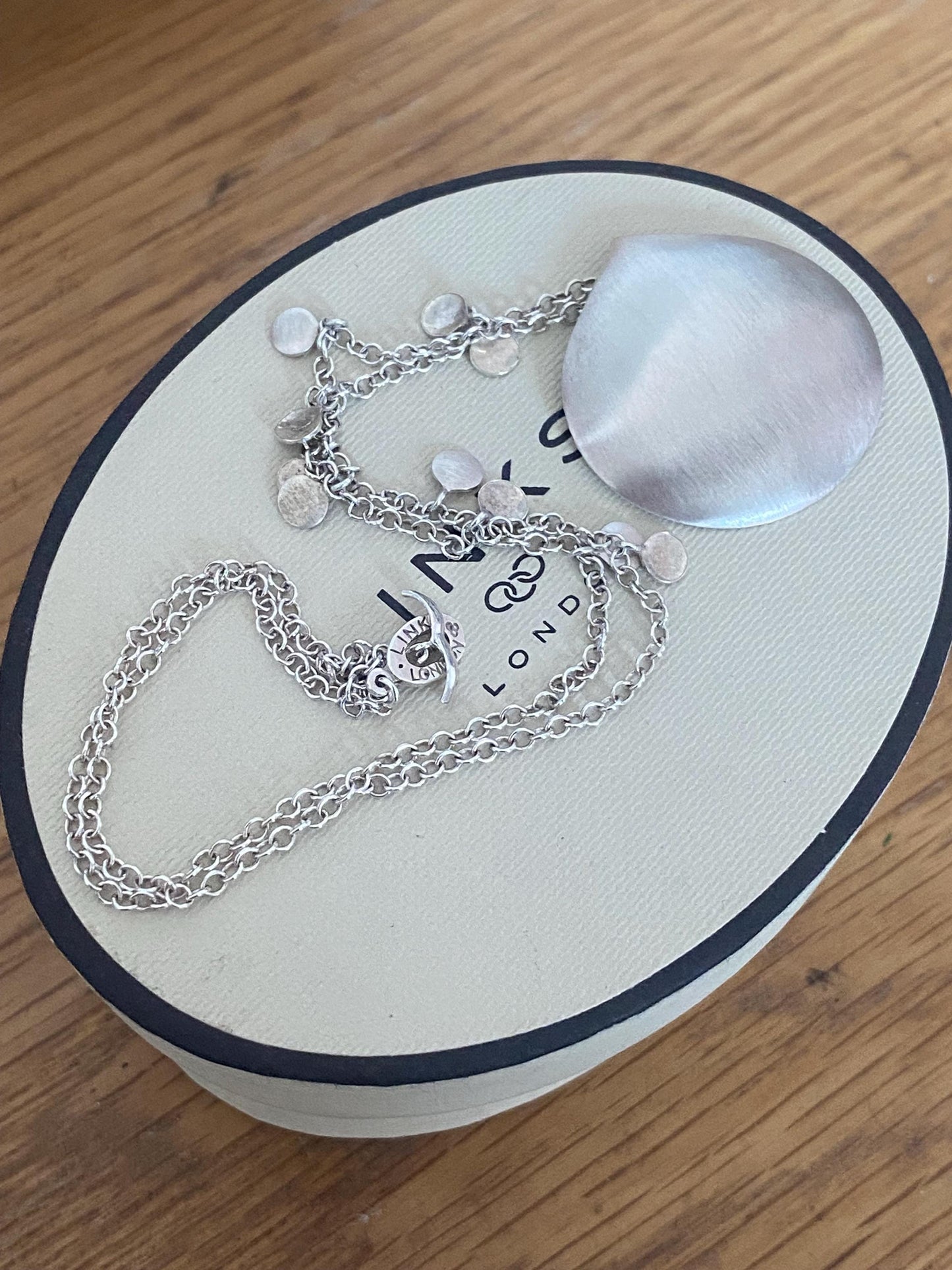 Beautiful rare LINKS OF LONDON moon Charm necklace, sterling silver