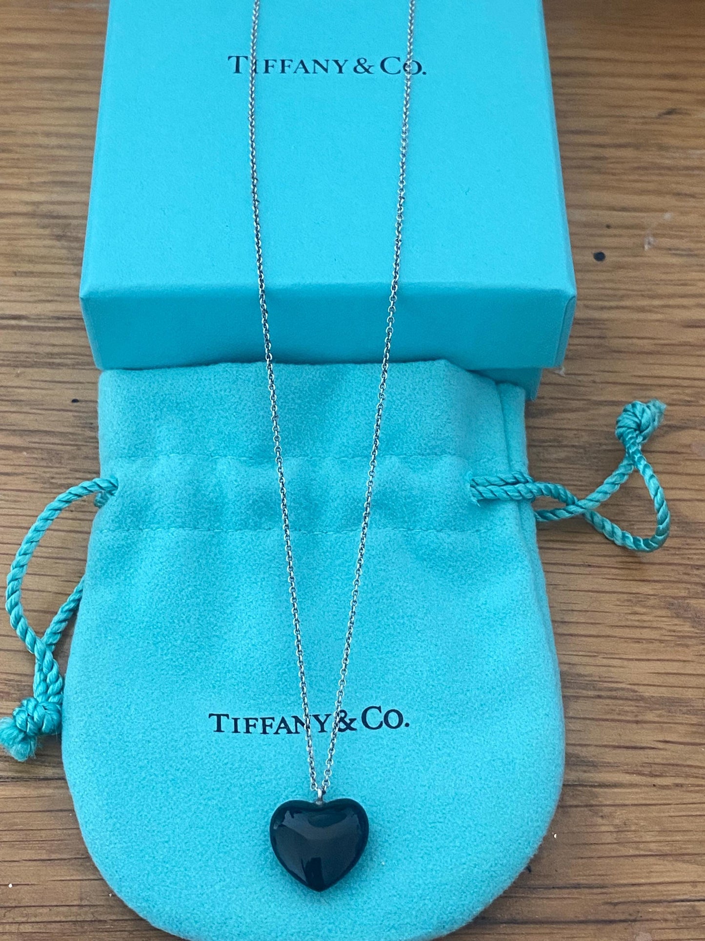 Very rare Tiffany & Co onyx heart sterling silver genuine necklace, boxed