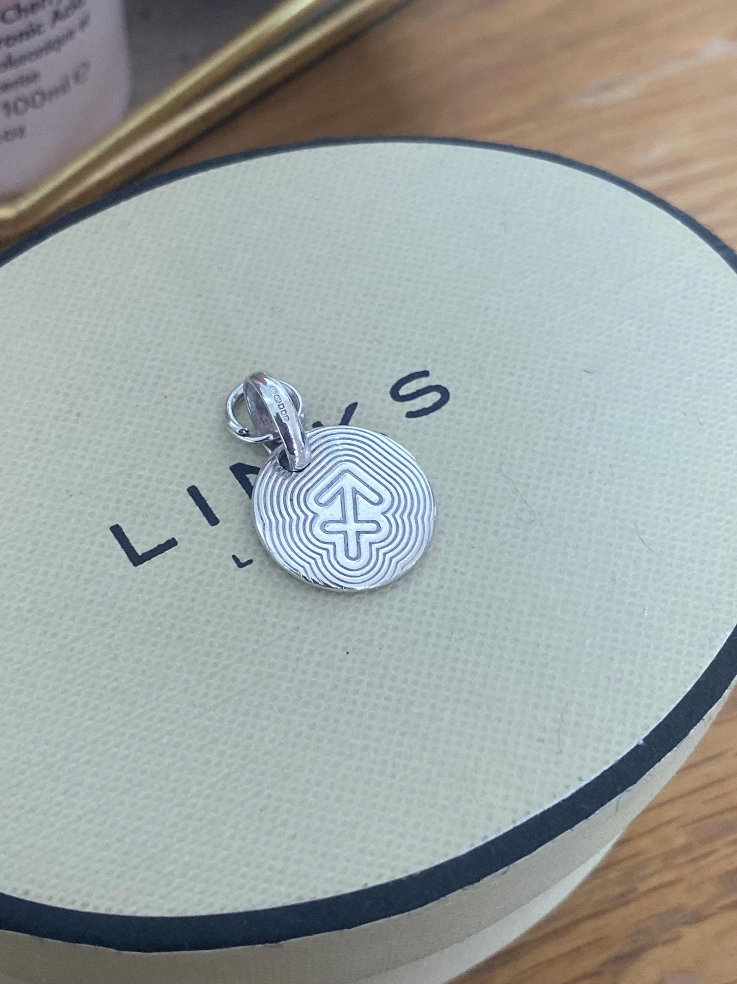 Links of London sterling silver bracelet charm Sagittarius zodiac star sign, genuine