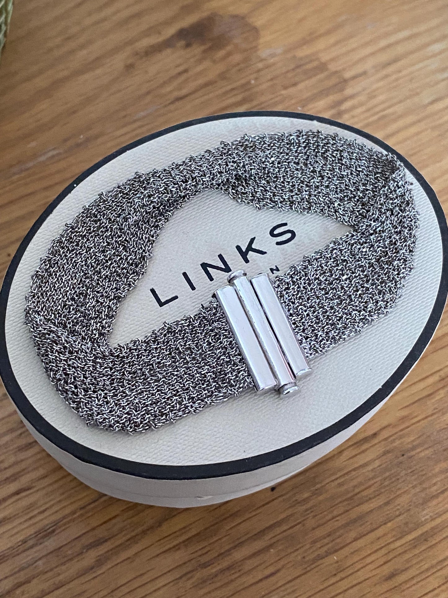 Rare Genuine LINKS OF LONDON Hallmarked Silver mesh Bracelet With Box