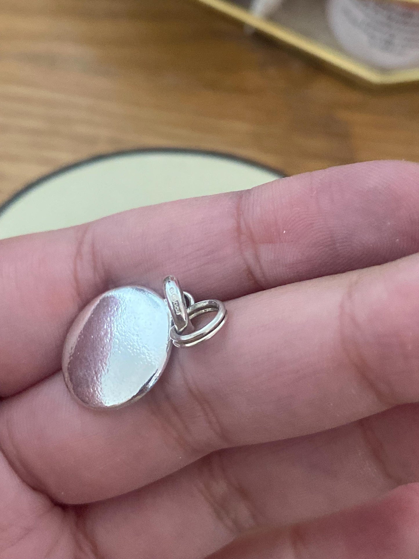 Fabulous Links of London smiley face Charm, Sterling Silver, Stamped, Hallmarked, Lovely Condition, Genuine