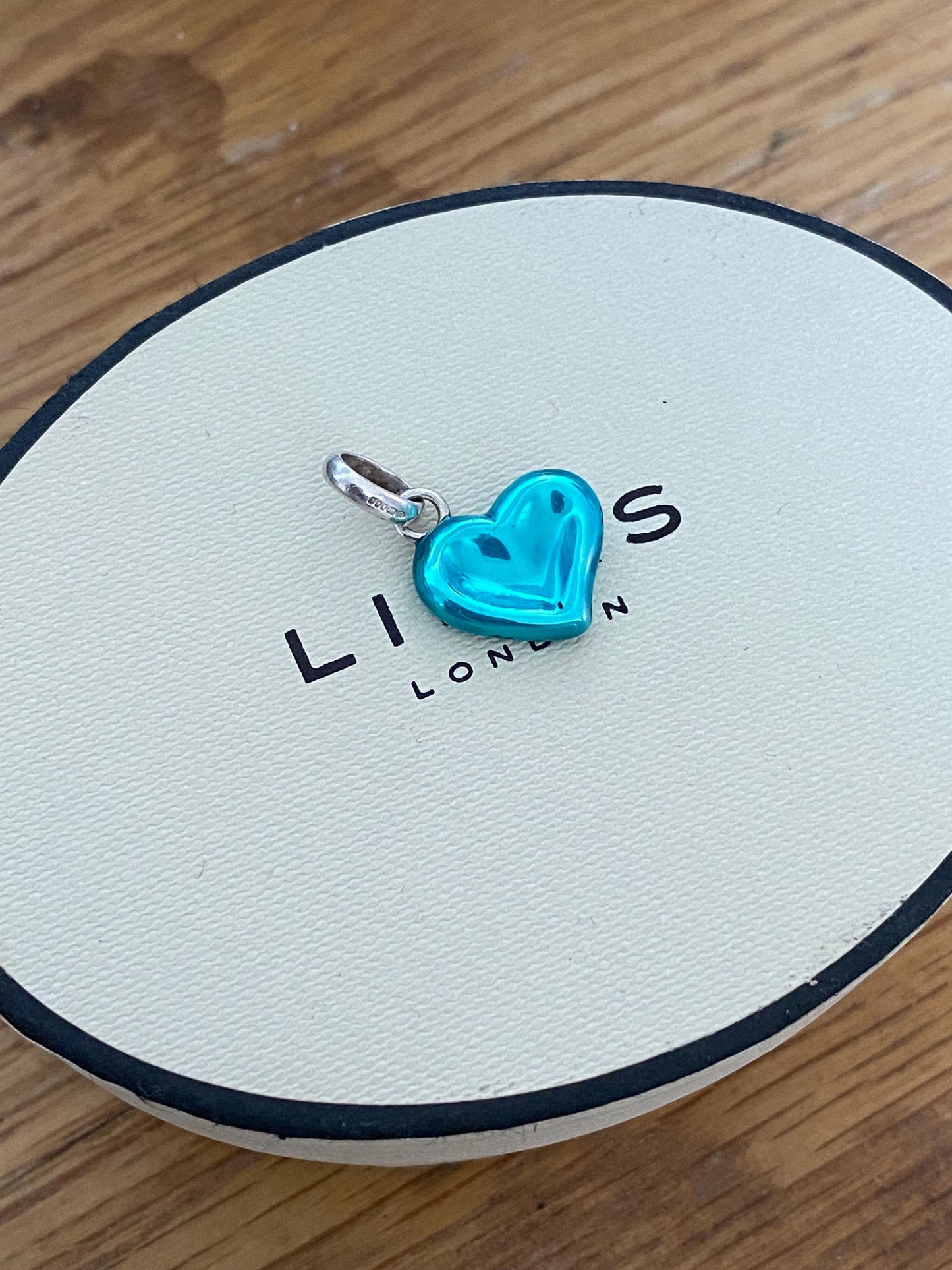 Beautiful genuine rare hallmarked Links of London sterling silver and blue enamel thumbprint heart charm