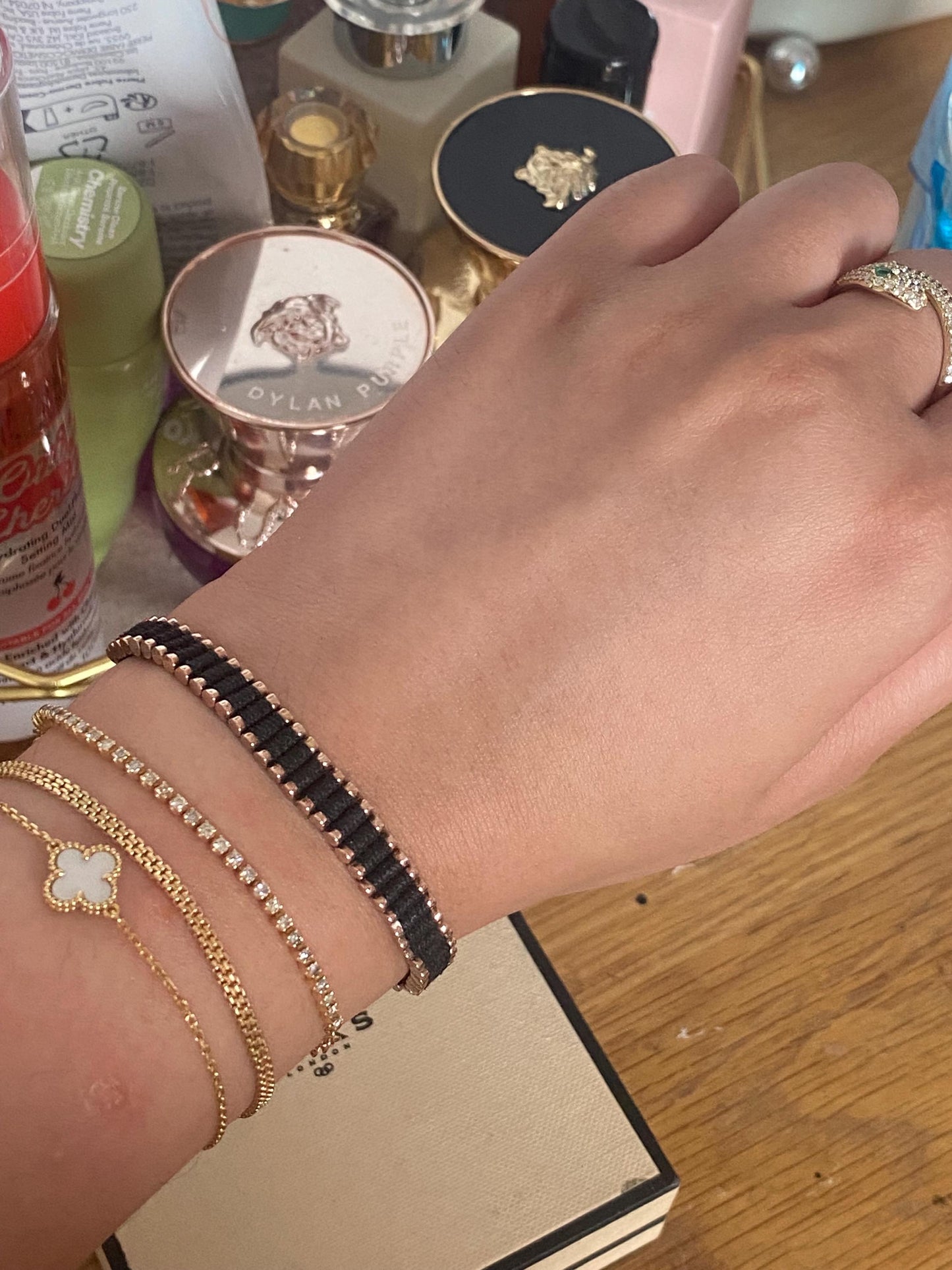 Stunning Links of London Mini Friendship Bracelet in black and 18k Rose Gold Vermeil Stamped, Hallmarked