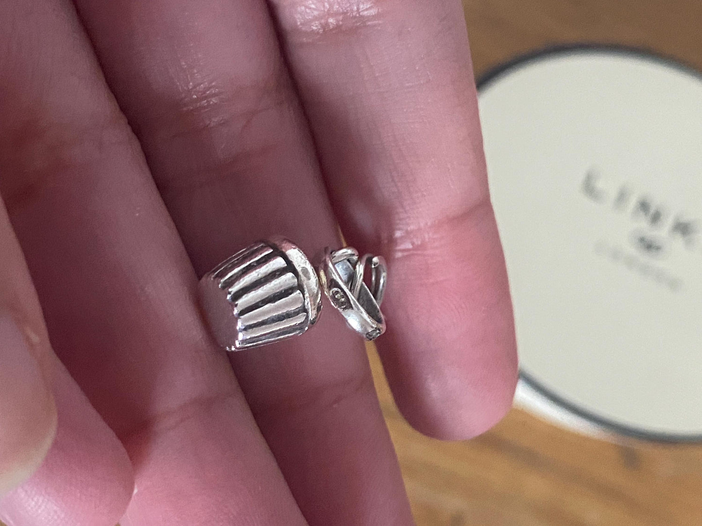Cute genuine Links of London cupcake enamel and silver hallmarked charm