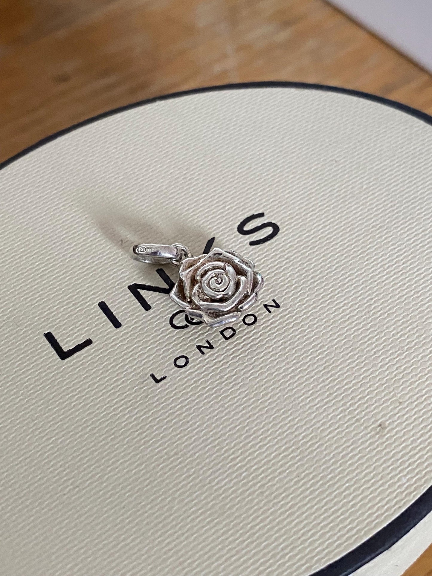 Gorgeous Links of London Rose Charm, Sterling Silver, Hallmarked, Fantastic Condition, Genuine