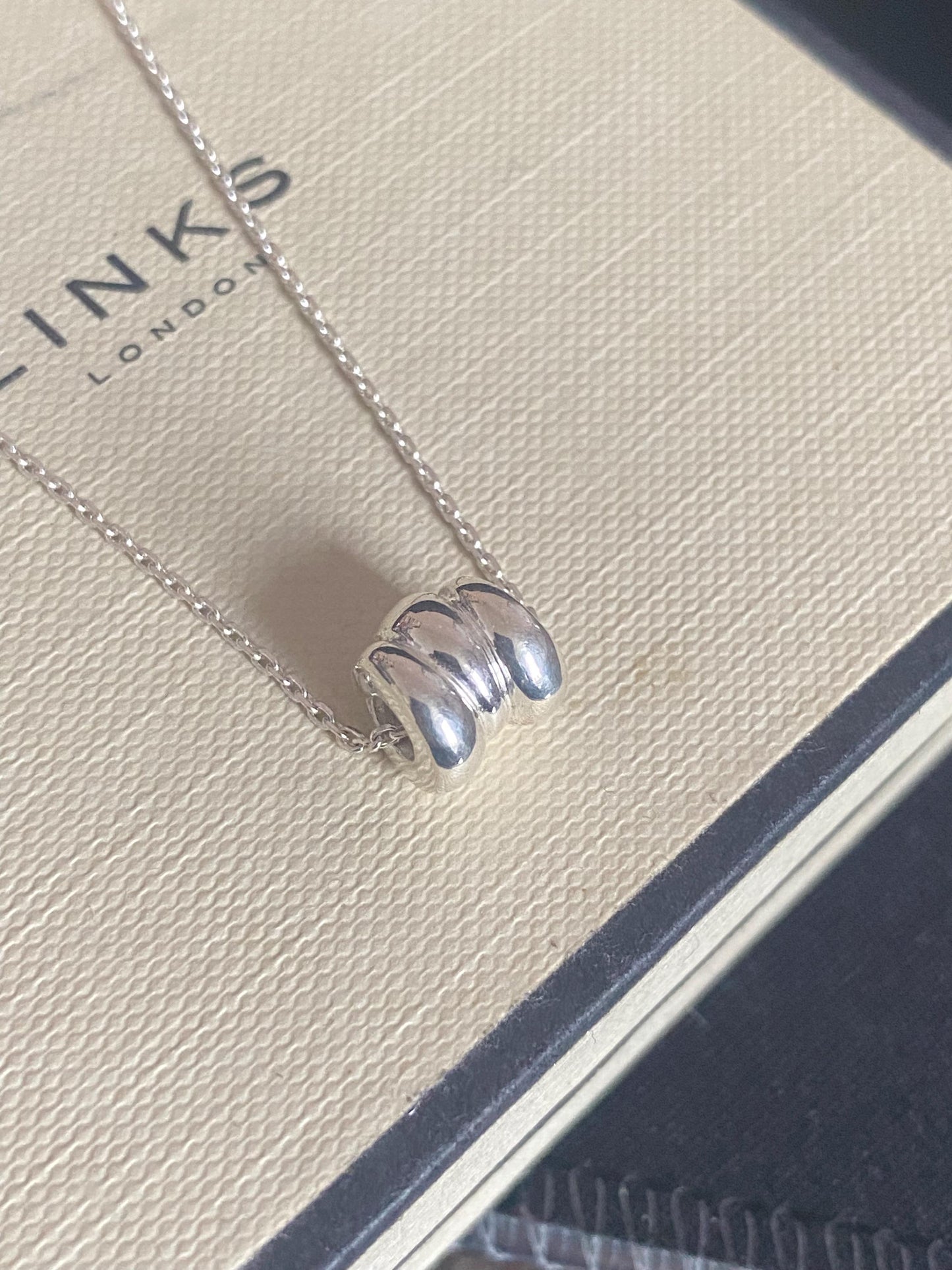 Gorgeous Links of London Sweetie Necklace, Sterling Silver, Stamped, Hallmarked, 46cms, Adjustable