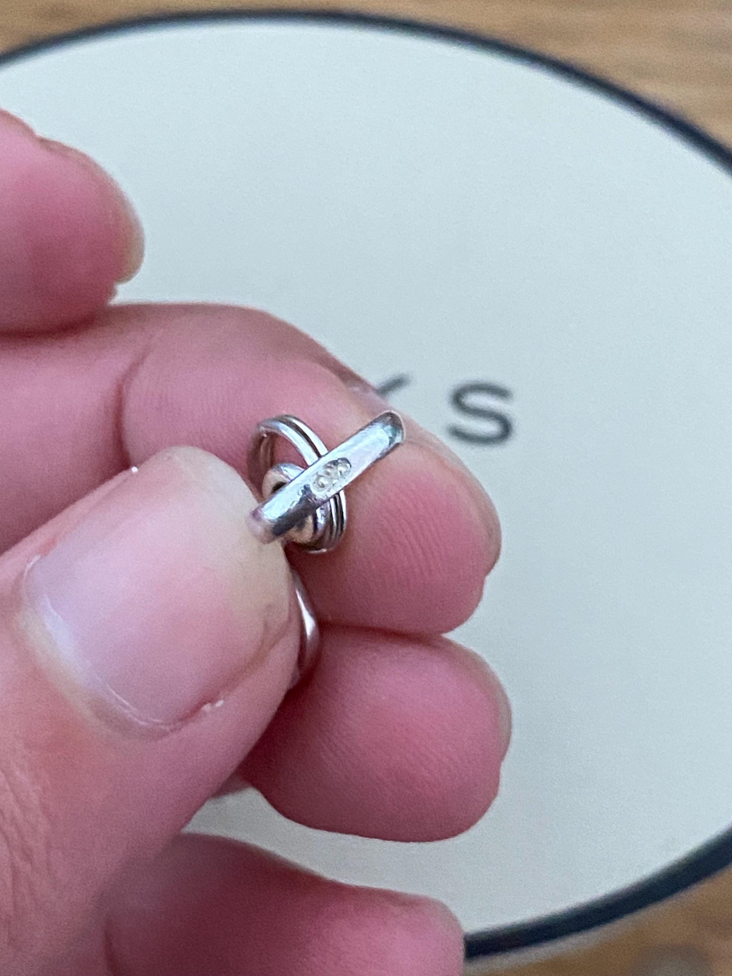 Gorgeous Links of London music note Charm, Sterling Silver, Hallmarked, Fantastic Condition, Genuine