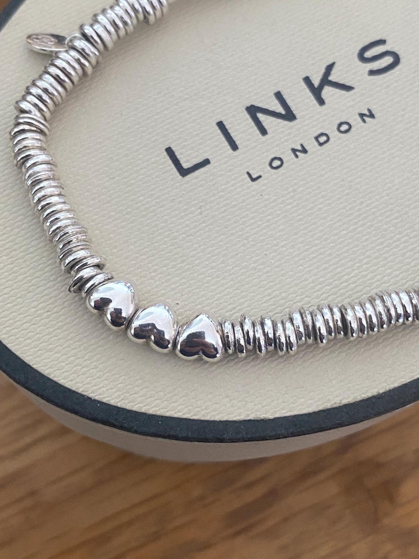 Links of London vintage rare xs sweetie heart bracelet, sterling silver, medium