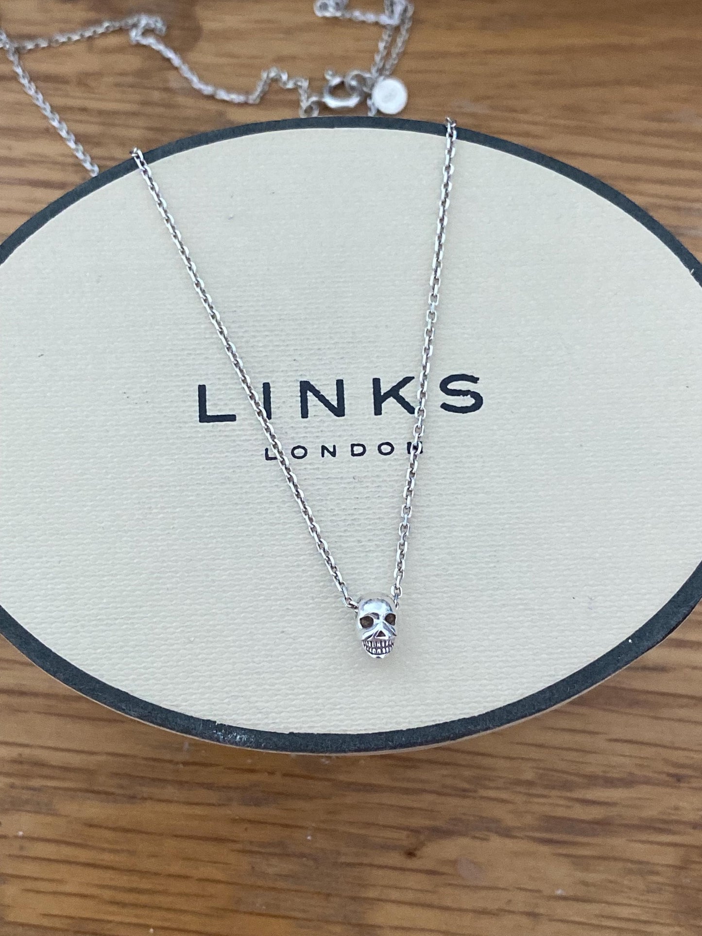New Links of London mini skull Necklace Vintage, genuine, with box