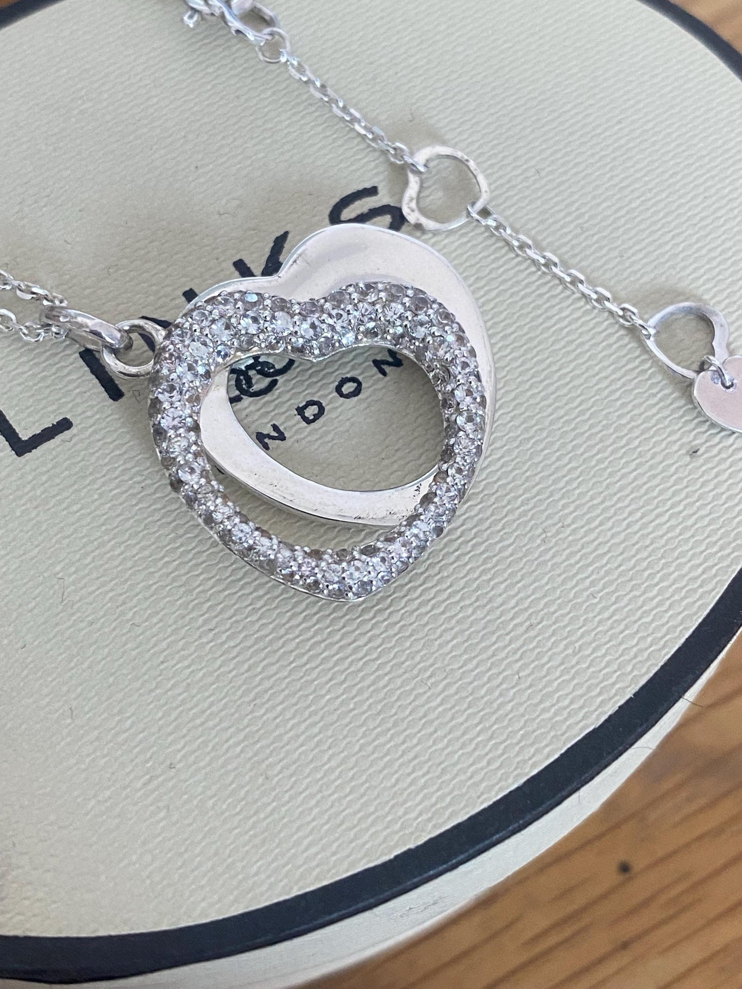 Beautiful vintage very rare links of London kindred hearts love notes necklace with topaz stones, sterling silver