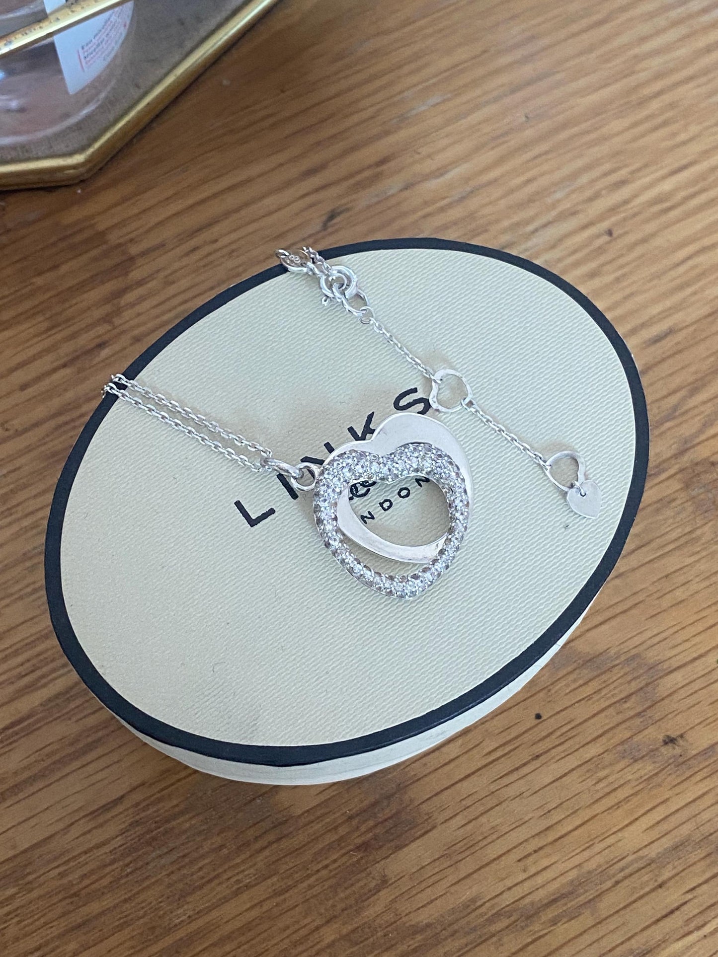 Beautiful vintage very rare links of London kindred hearts love notes necklace with topaz stones, sterling silver