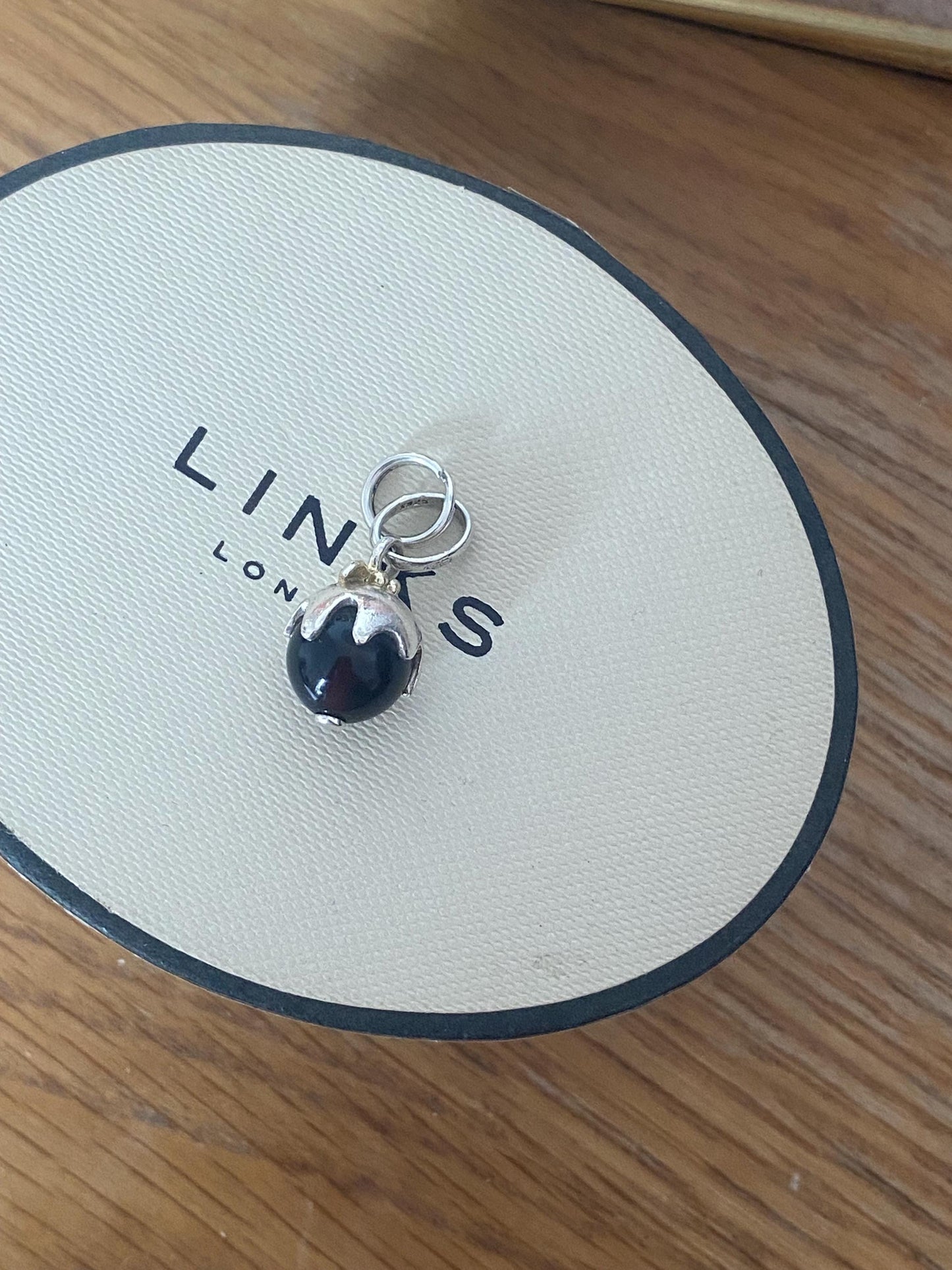Genuine Links of london Christmas Pudding With 18ct Gold Vermeil Rare