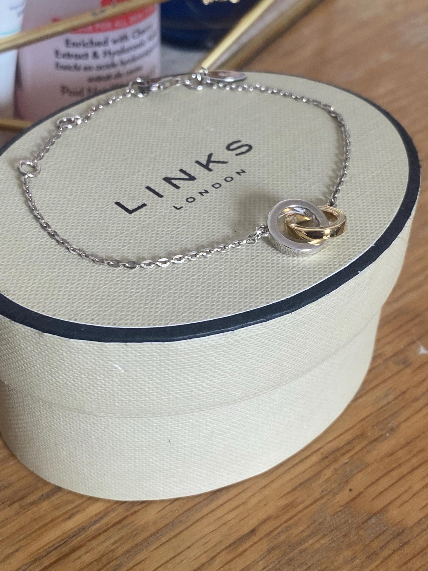 Gorgeous rare, vintage Links of London interlocking circles bracelet, sterling silver and 18ct gold vermeil, genuine