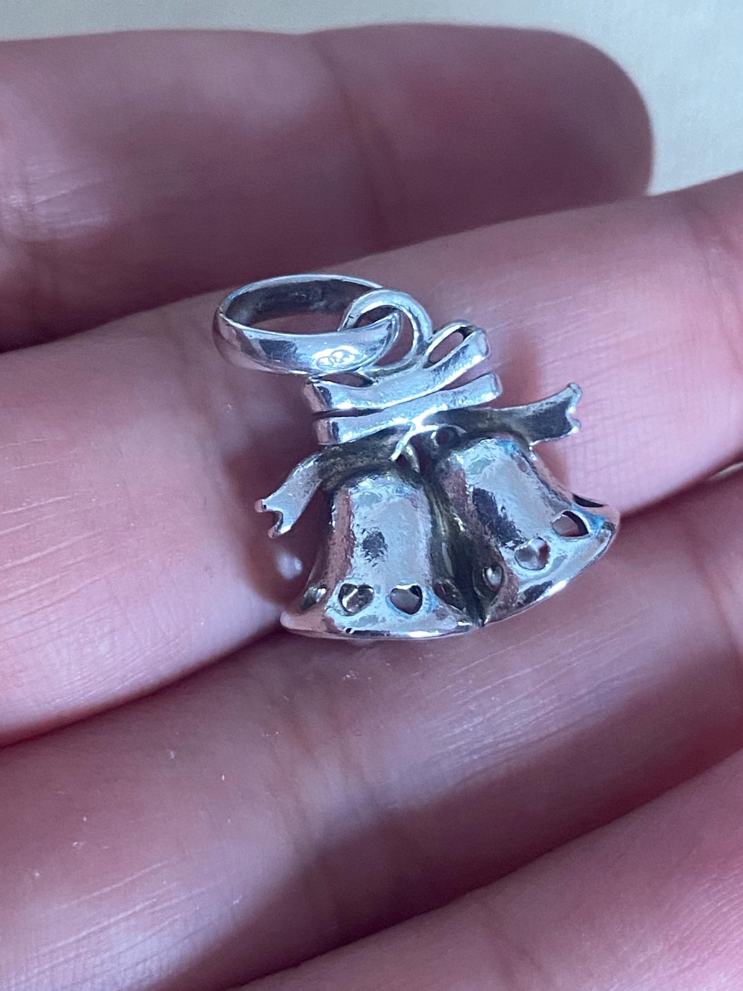 Rare gorgeous Links of London Wedding Bells Charm, Sterling Silver, assay Hallmarked