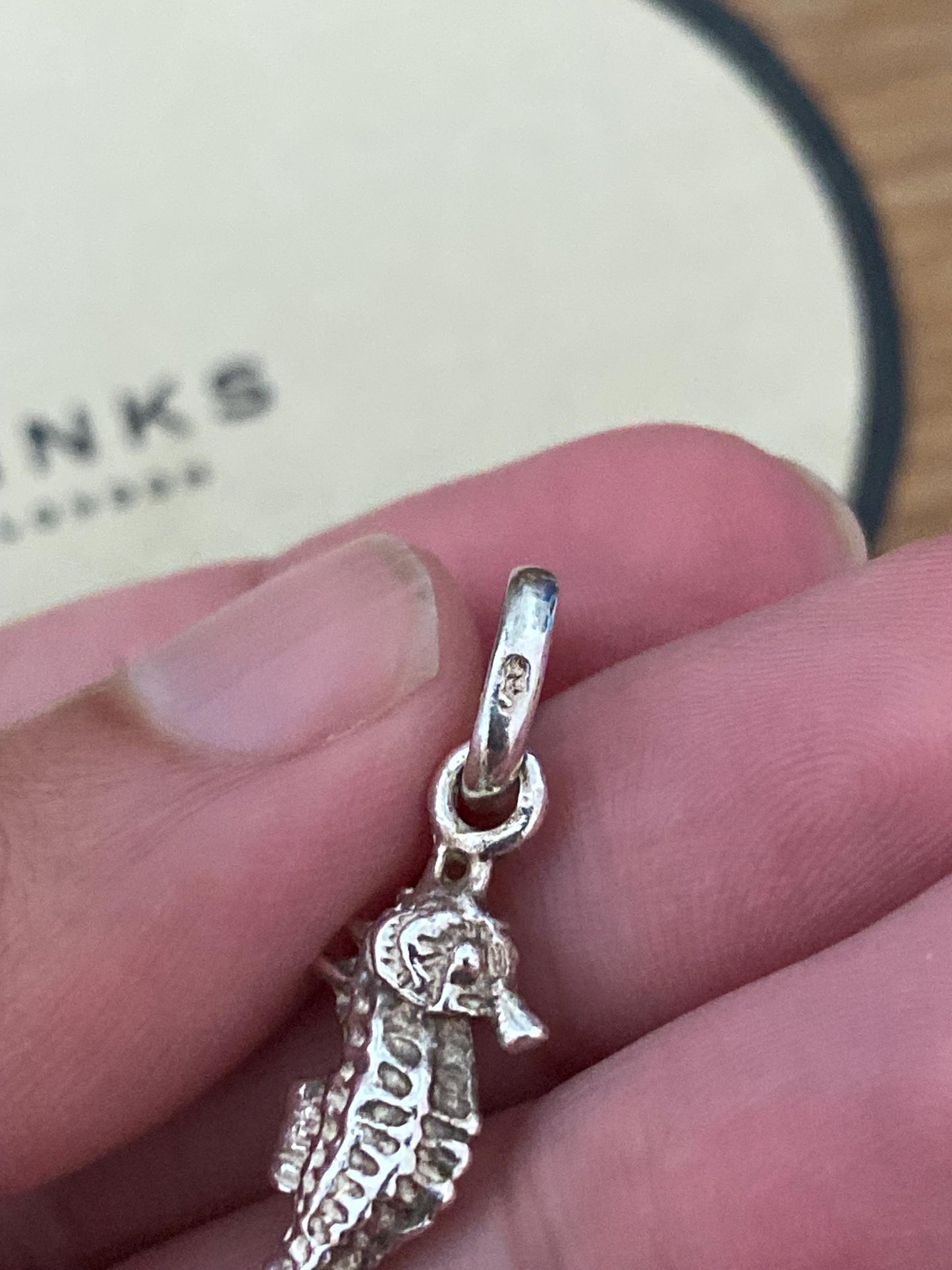 Beautiful genuine rare hallmarked Links of London sterling silver seahorse charm