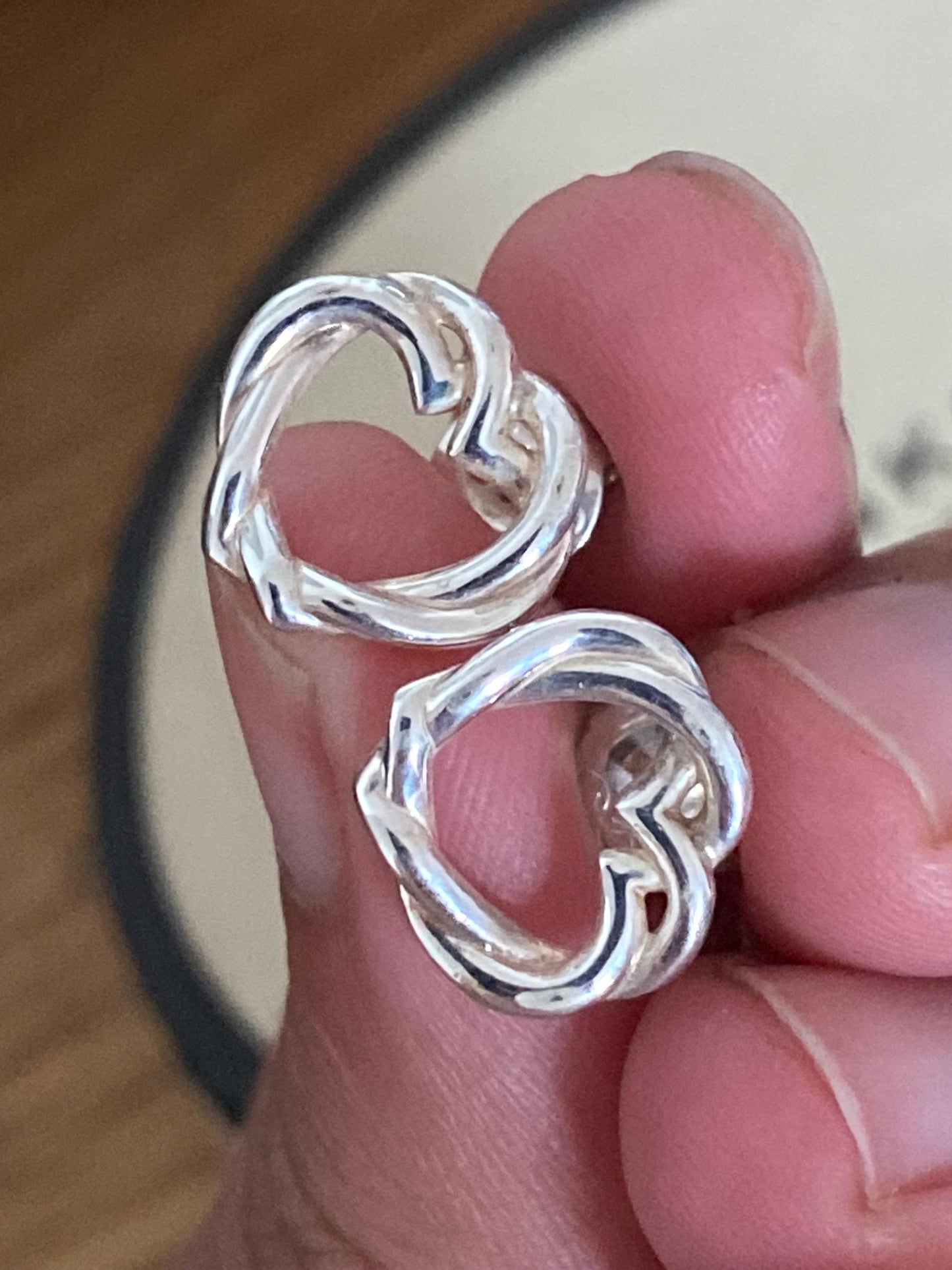 Links of London Kindred Soul Sterling Silver Stud Earrings, genuine, with box