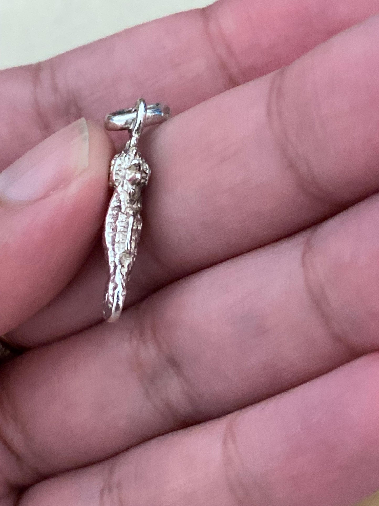 Beautiful genuine rare hallmarked Links of London sterling silver seahorse charm