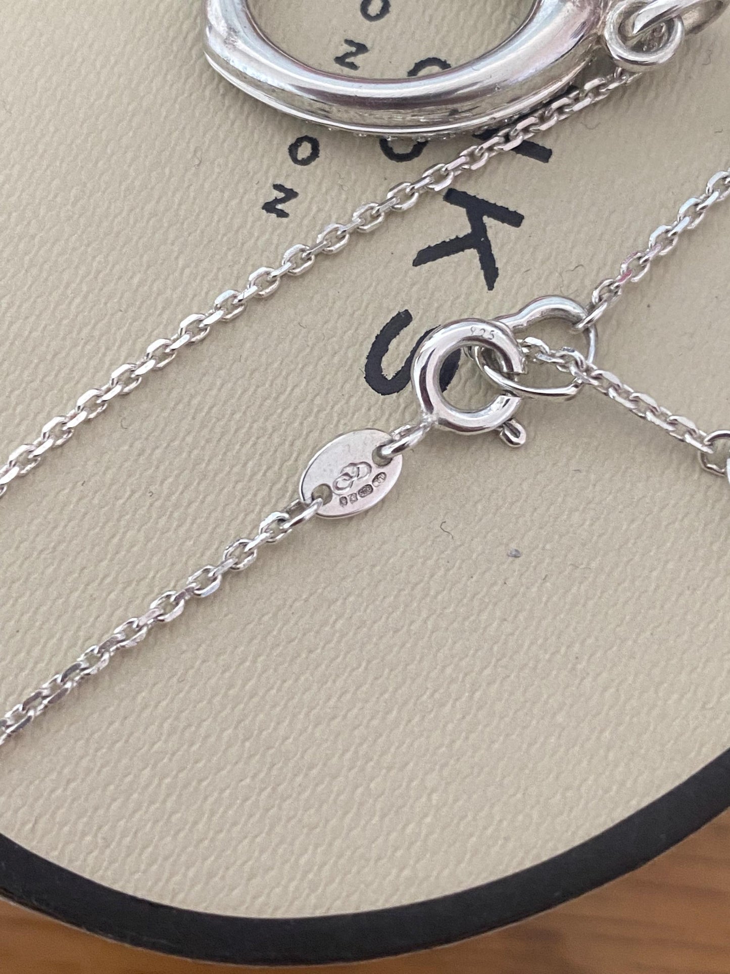 Beautiful vintage very rare links of London kindred hearts love notes necklace with topaz stones, sterling silver