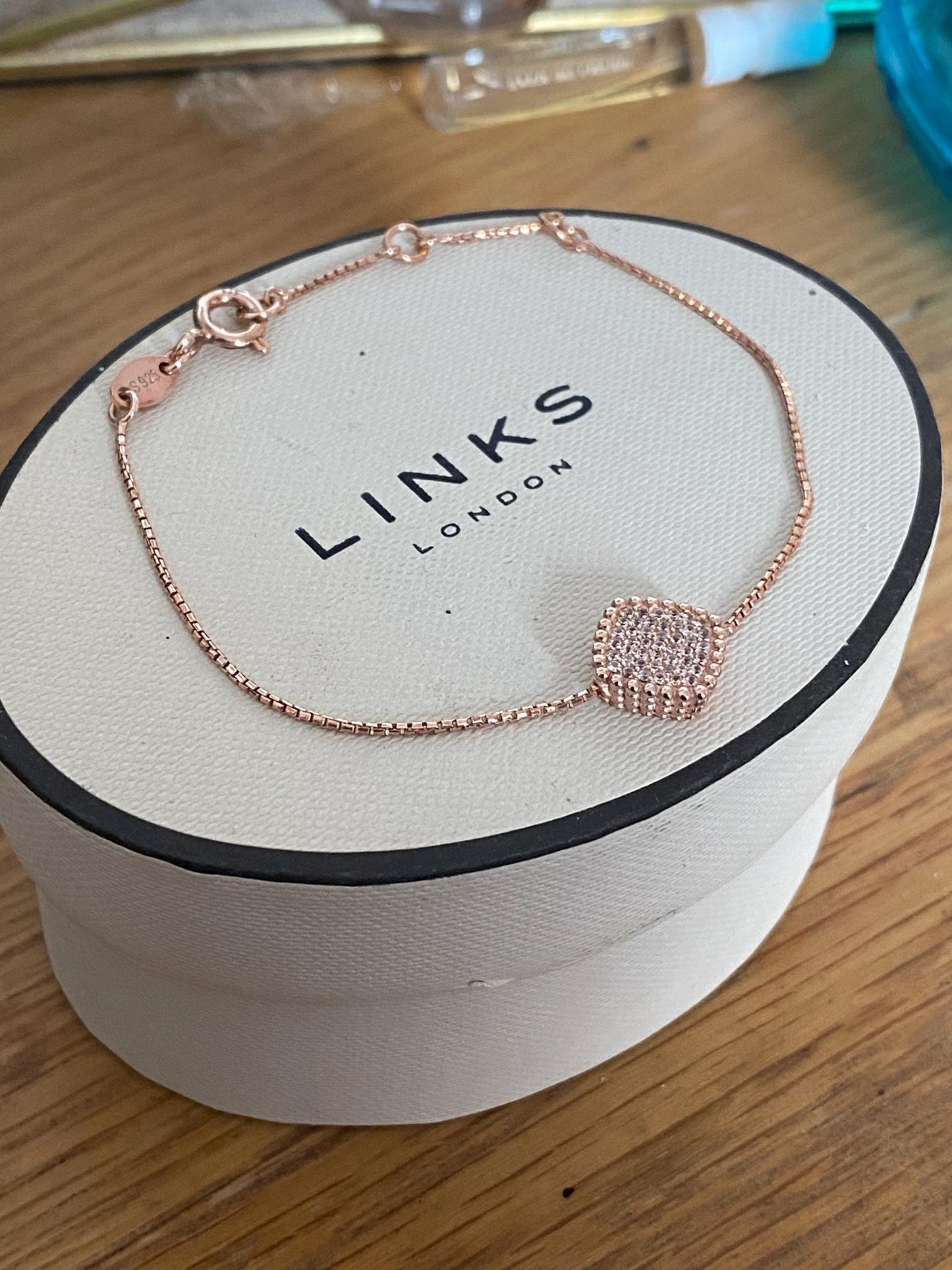 Gorgeous Links of London 18ct rose gold vermail and topaz “pure” Bracelet, hallmarked, genuine