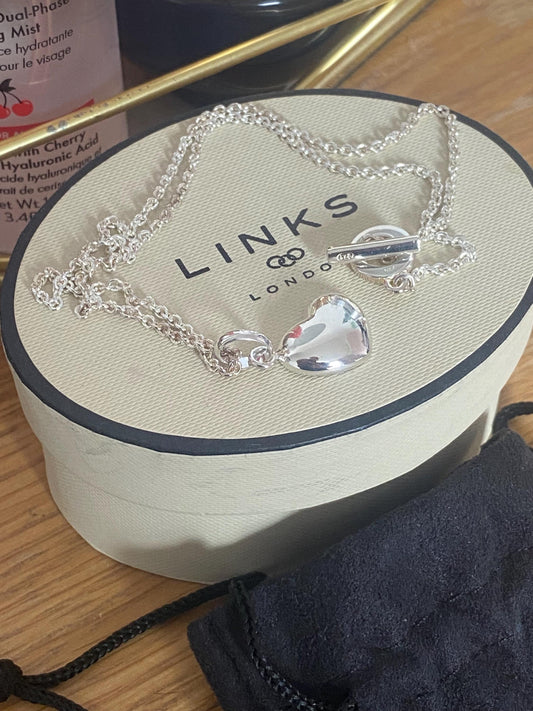 Beautiful Links of London Toggle Necklace with a Links of London flat Heart Charm, Sterling Silver, Hallmarked, with box