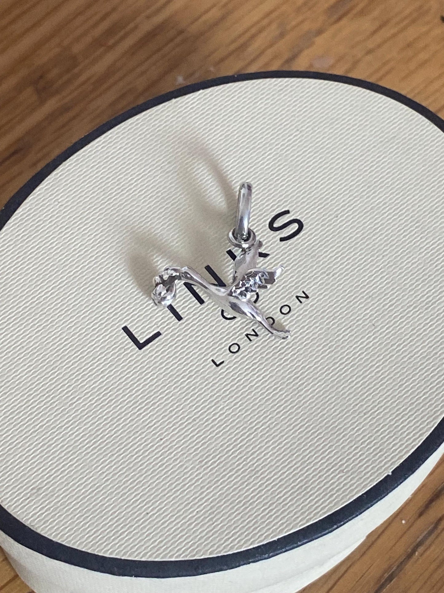Absolutely gorgeous Links of London Sterling Silver Stork and Baby charm, sterling silver