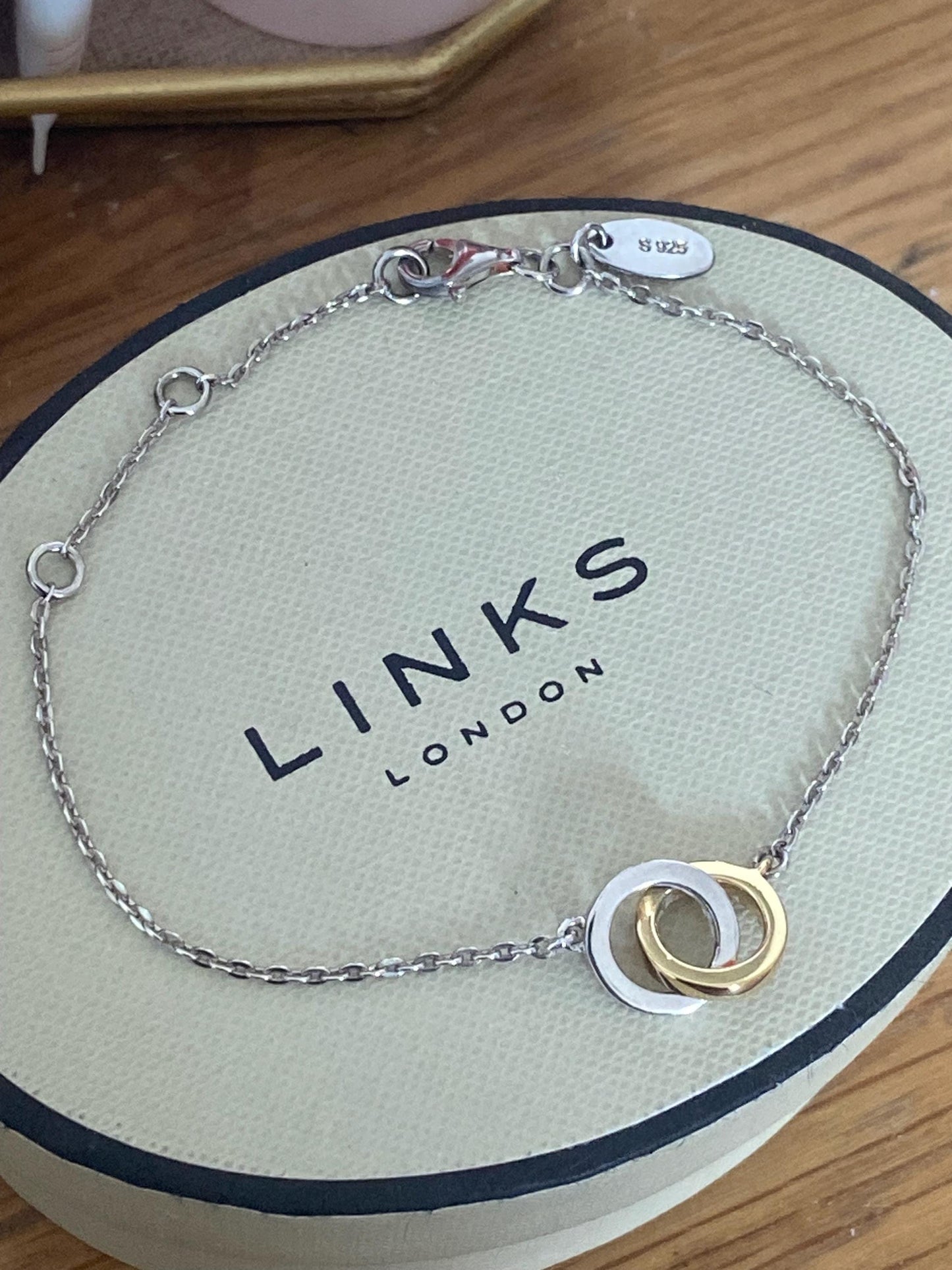Gorgeous rare, vintage Links of London interlocking circles bracelet, sterling silver and 18ct gold vermeil, genuine