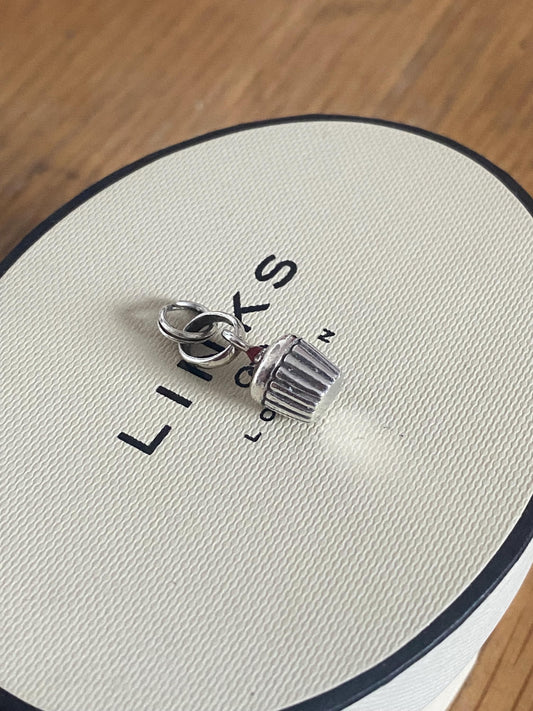 Cute genuine Links of London cupcake enamel and silver hallmarked charm
