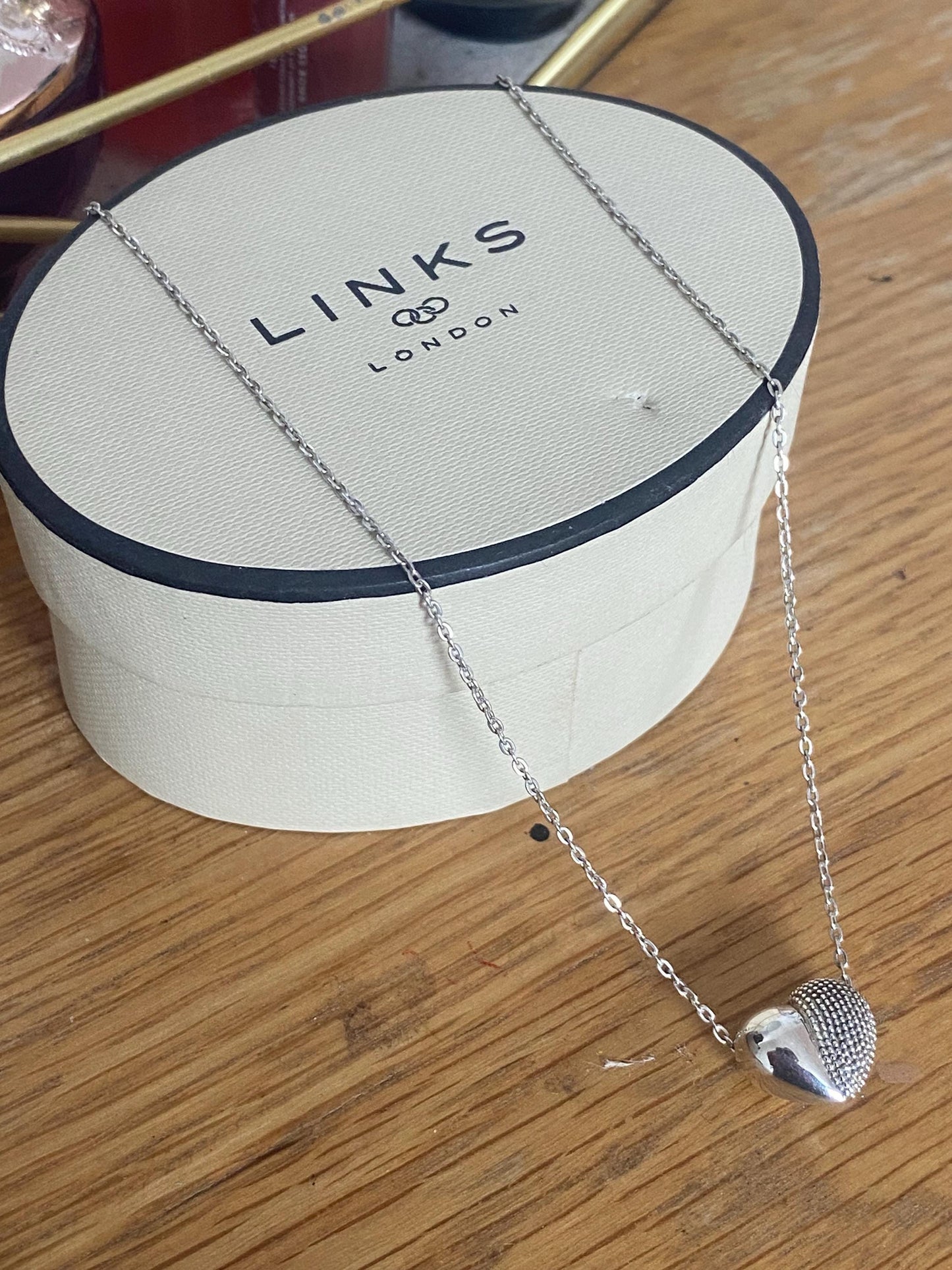 Genuine Links of London Masquerade heart Drop Necklace, Solid Sterling Silver, Stamped, s925, Fantastic Condition, 46cm Chain