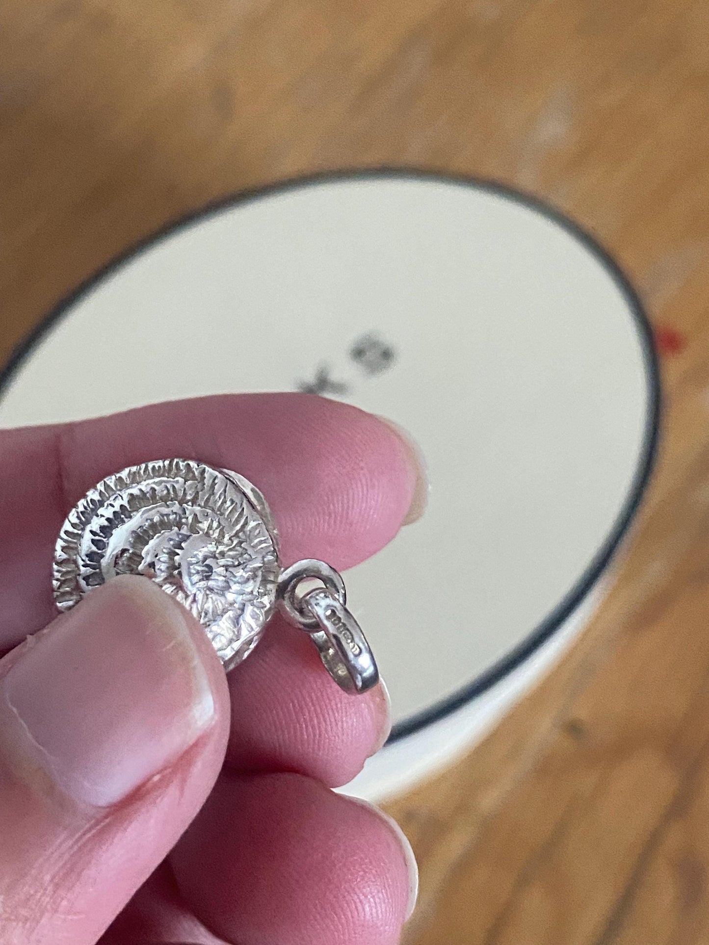 Links of London Lucky Catch Oyster Shell Charm with a Freshwater Pearl, Sterling Silver, assay Hallmarked