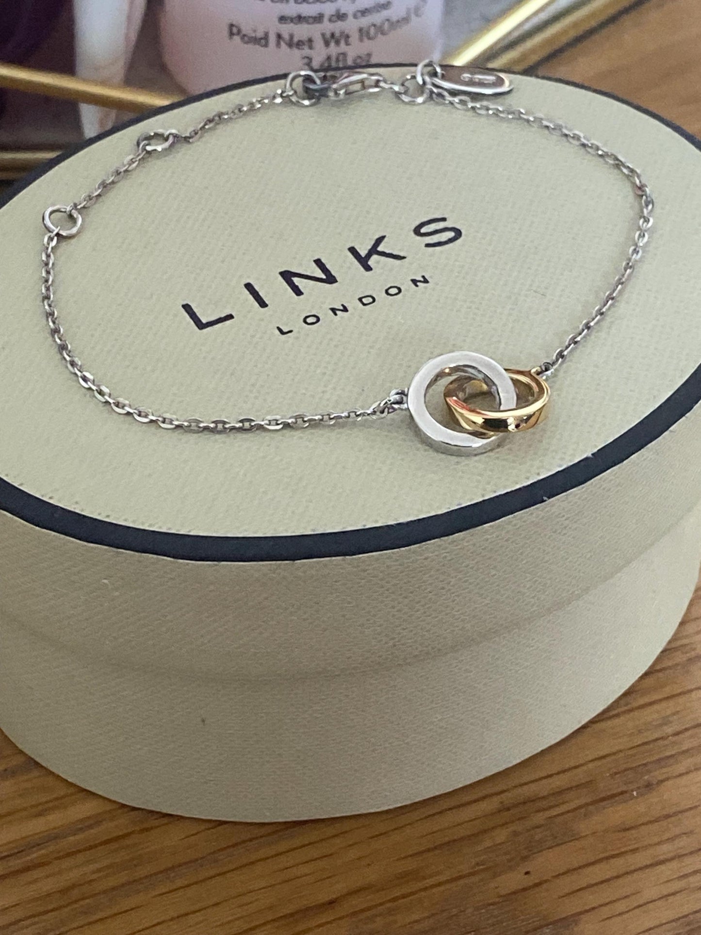 Gorgeous rare, vintage Links of London interlocking circles bracelet, sterling silver and 18ct gold vermeil, genuine