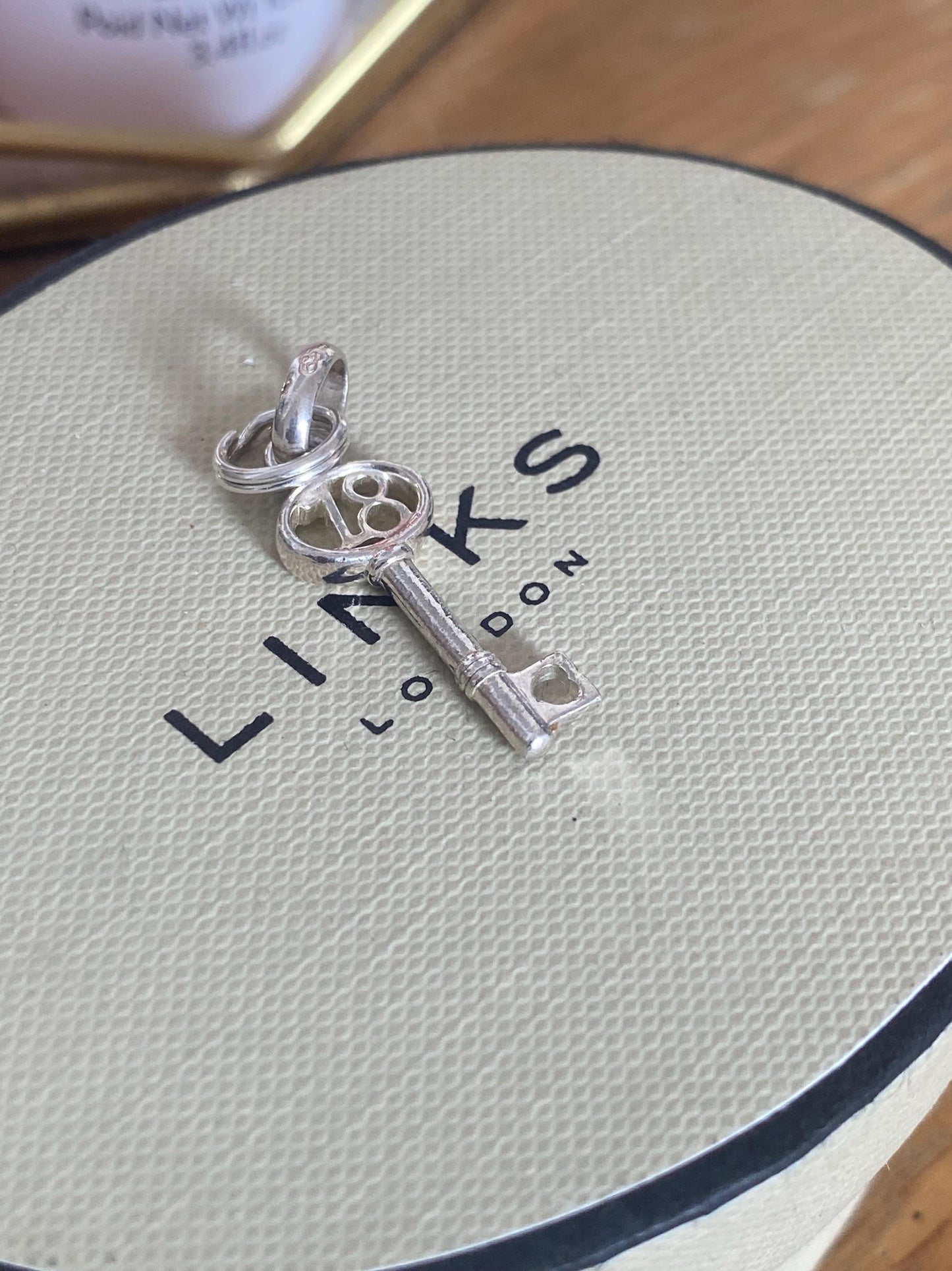 Beautiful genuine rare Links of London sterling silver key ‘18’ charm, genuine