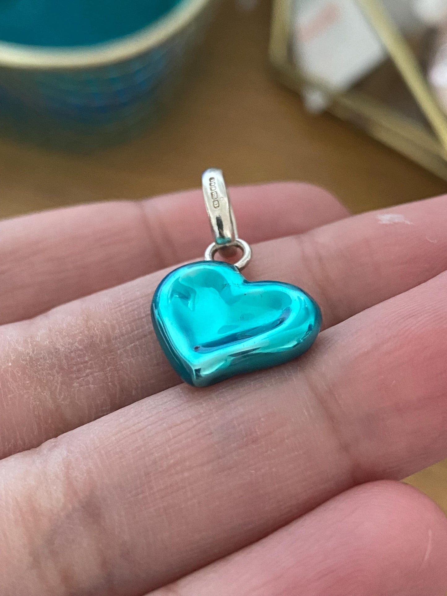 Beautiful genuine rare hallmarked Links of London sterling silver and blue enamel thumbprint heart charm
