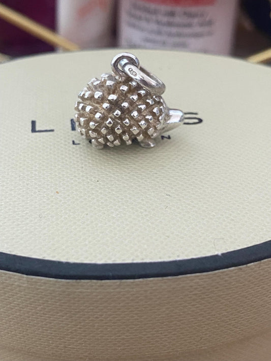 Super cute Vintage Links of London Hedgehog Charm, Sterling Silver, Hallmarked, Genuine
