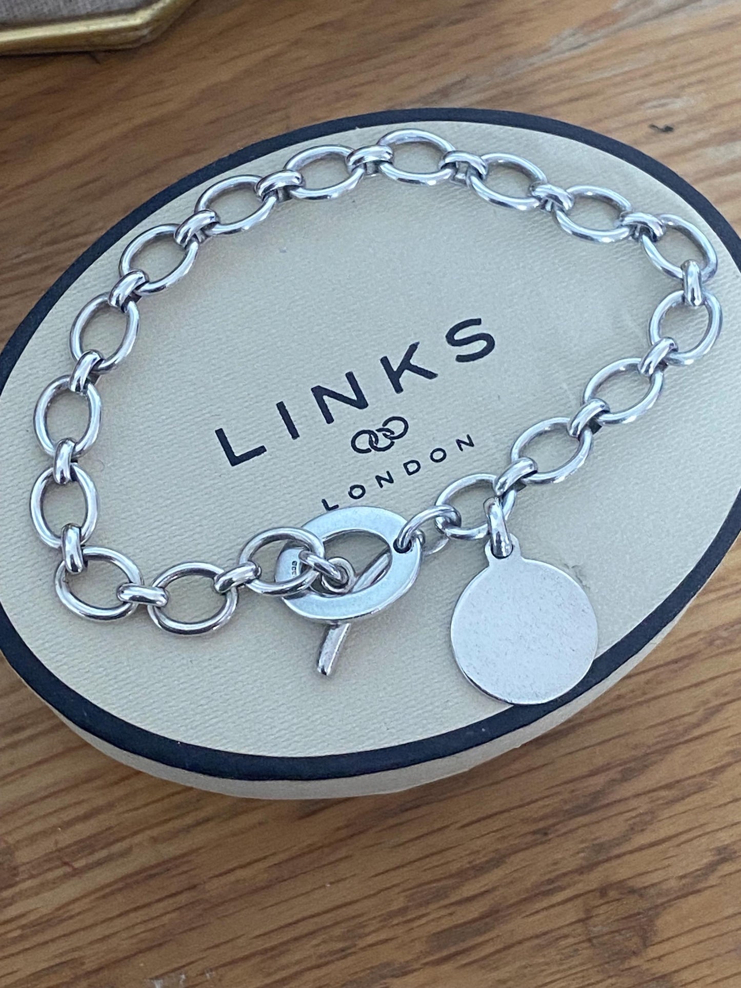 Rare Genuine LINKS OF LONDON Hallmarked Silver Toggle Logo Bracelet with disc charm, 8 inches long