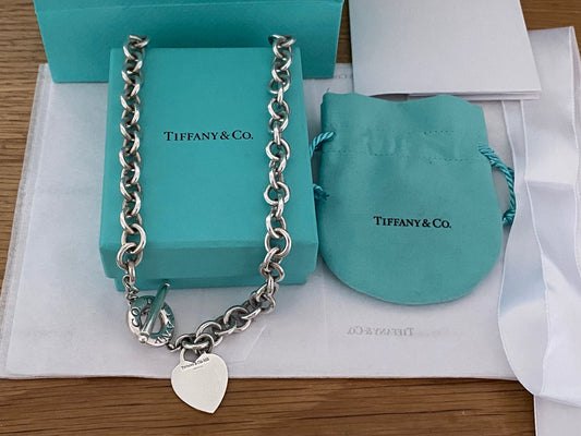 Tiffany and co Chunky sterling silver heart toggle necklace