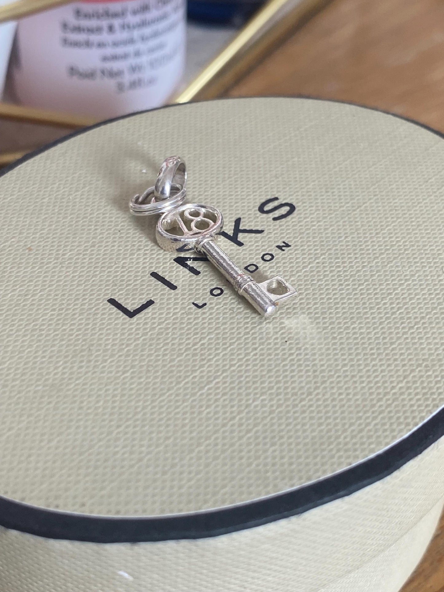 Beautiful genuine rare Links of London sterling silver key ‘18’ charm, genuine