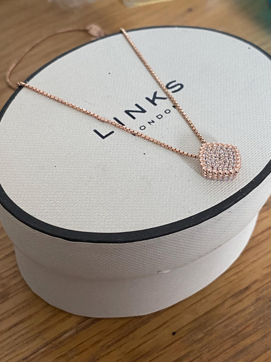 Gorgeous Links of London 18ct rose gold vermail and topaz “pure” necklace, hallmarked, genuine