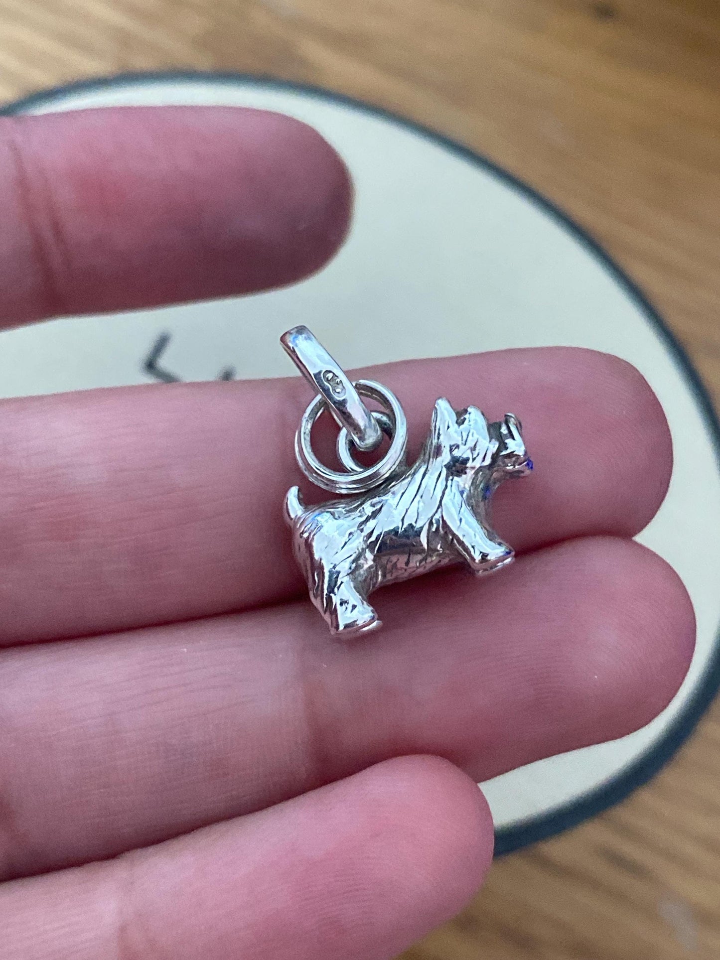 Gorgeous Links of London Scottie dog Charm, Sterling Silver, Hallmarked, Fantastic Condition, Genuine