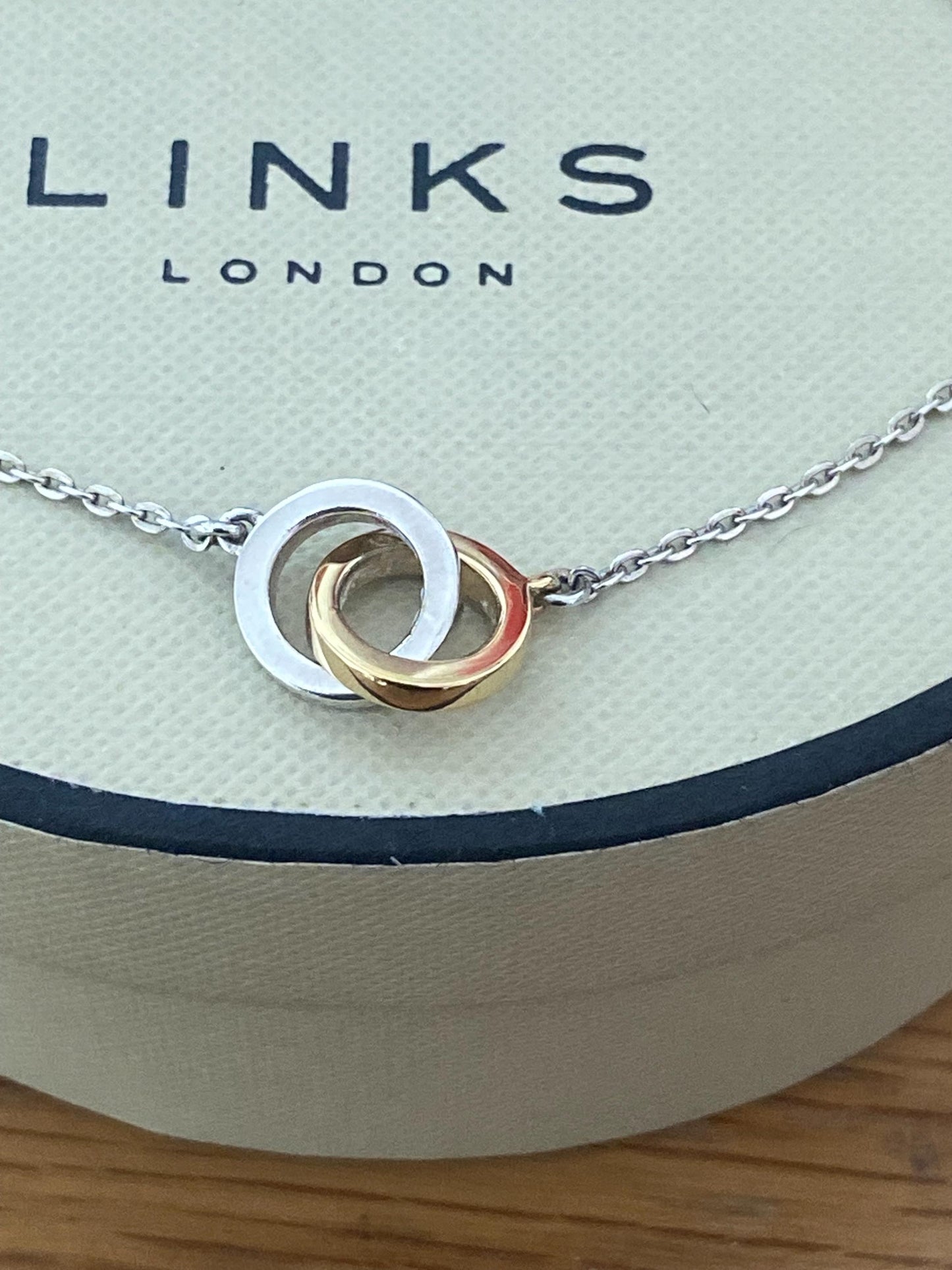 Gorgeous rare, vintage Links of London interlocking circles bracelet, sterling silver and 18ct gold vermeil, genuine