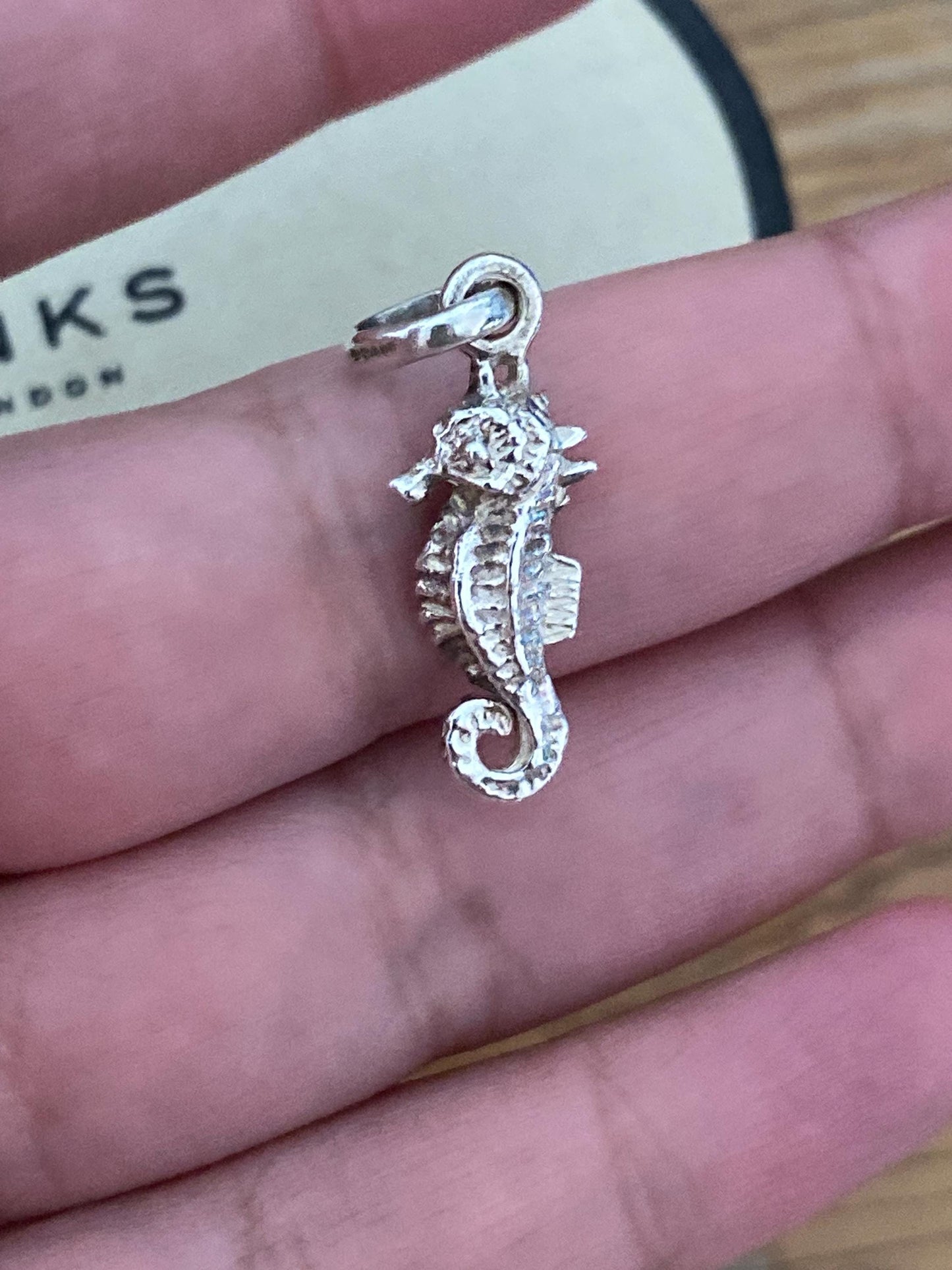 Beautiful genuine rare hallmarked Links of London sterling silver seahorse charm