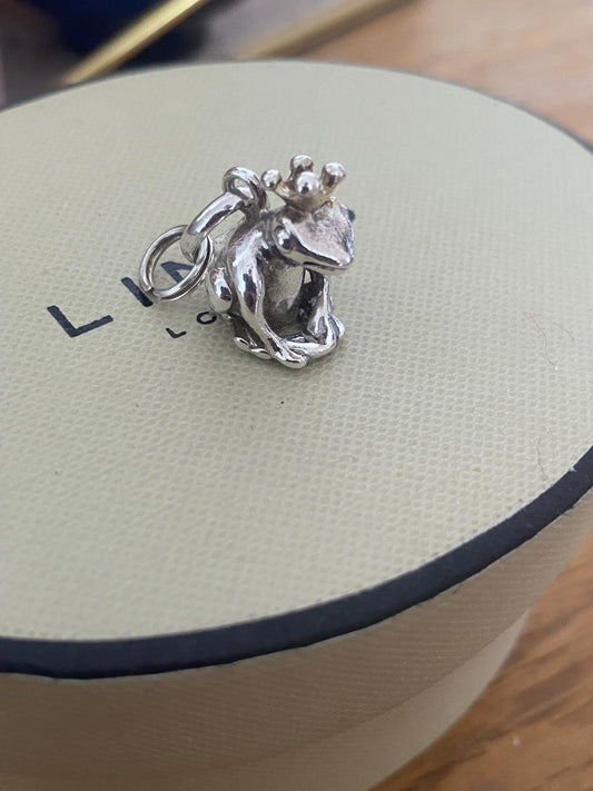 Super cute Links of London Frog Prince Charm, Sterling Silver, 18k Gold Vermeil Detail, Stamped, Hallmarked