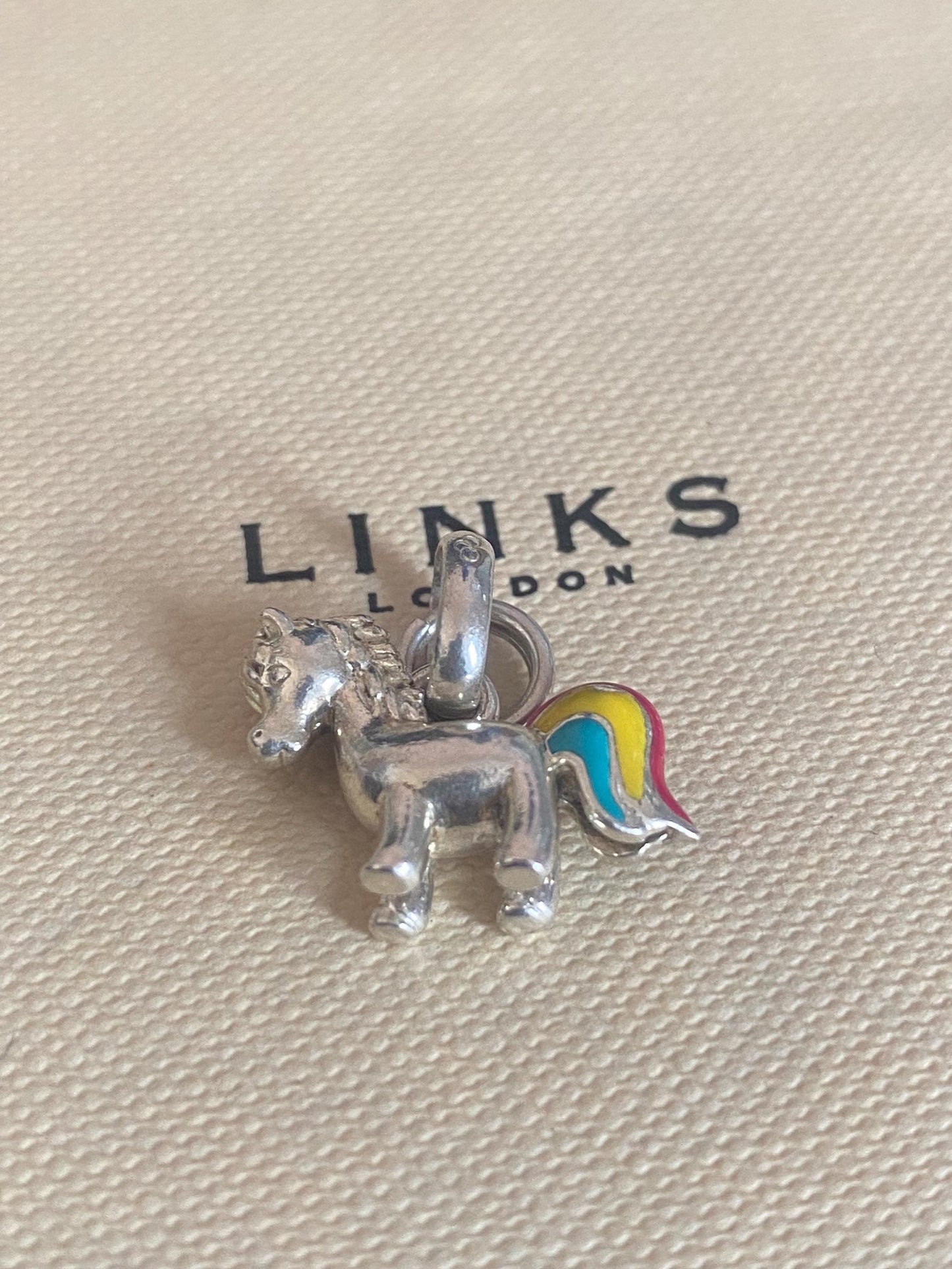 Beautiful genuine exceptionally rare hallmarked Links of London sterling silver and enamel rainbow unicorn charm