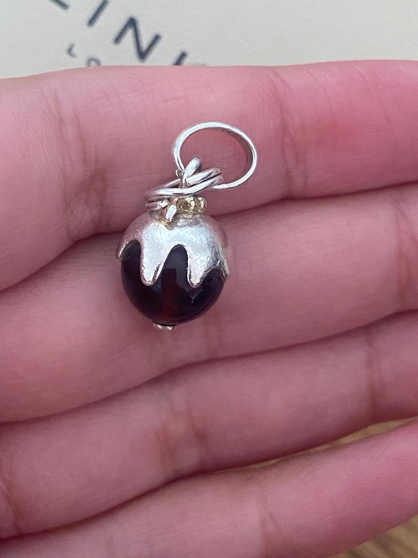 Genuine Links of london Christmas Pudding With 18ct Gold Vermeil Rare