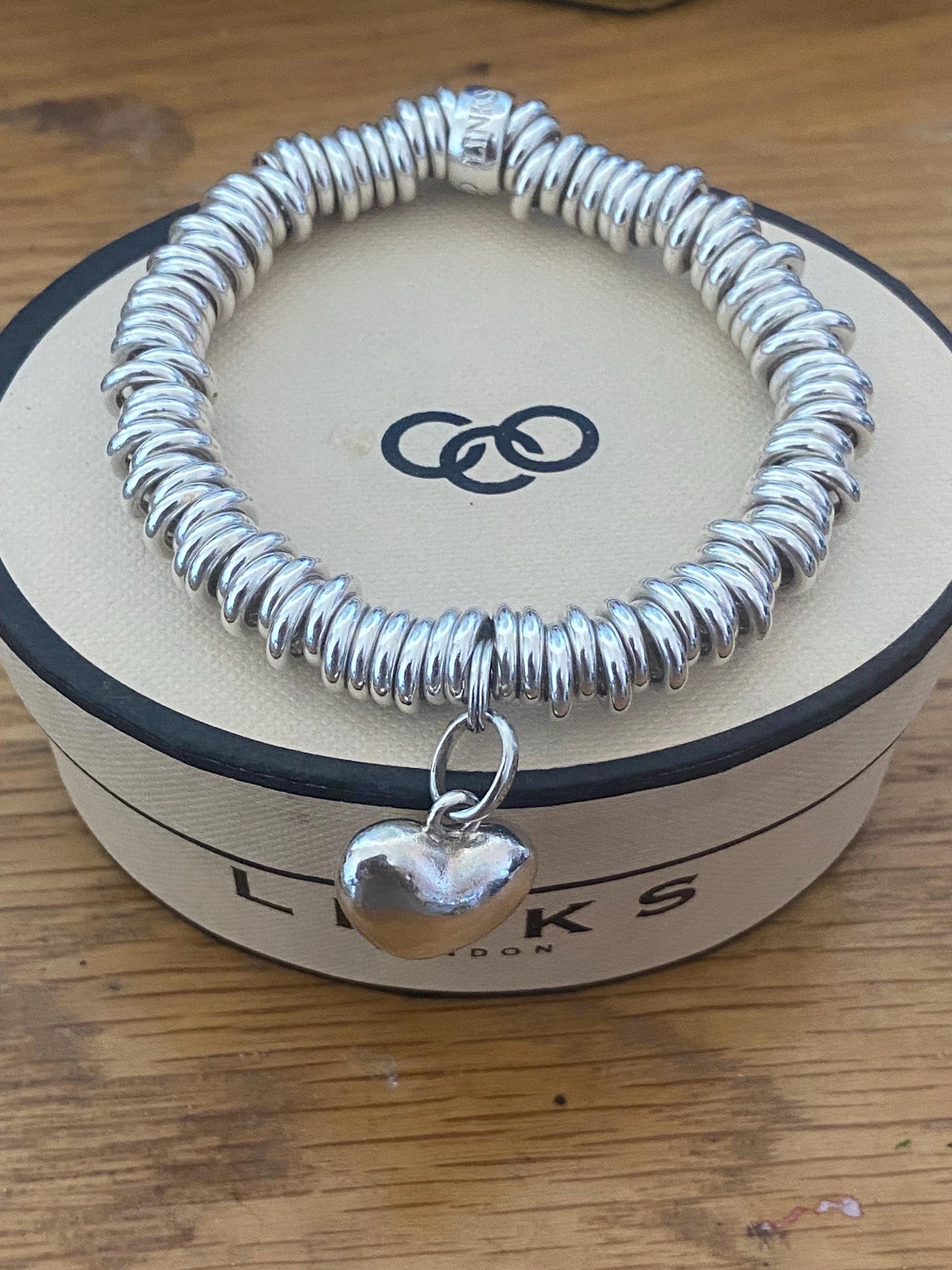 Lovely Links of London vintage rare sweetie bracelet with heart charm, sterling silver, size medium